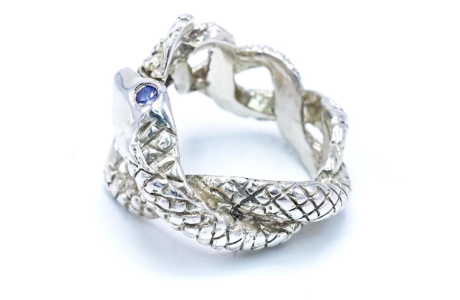 Taille ronde Bague de cocktail en forme de serpent en argent sterling, rubis et tanzanite J DAUPHIN en vente