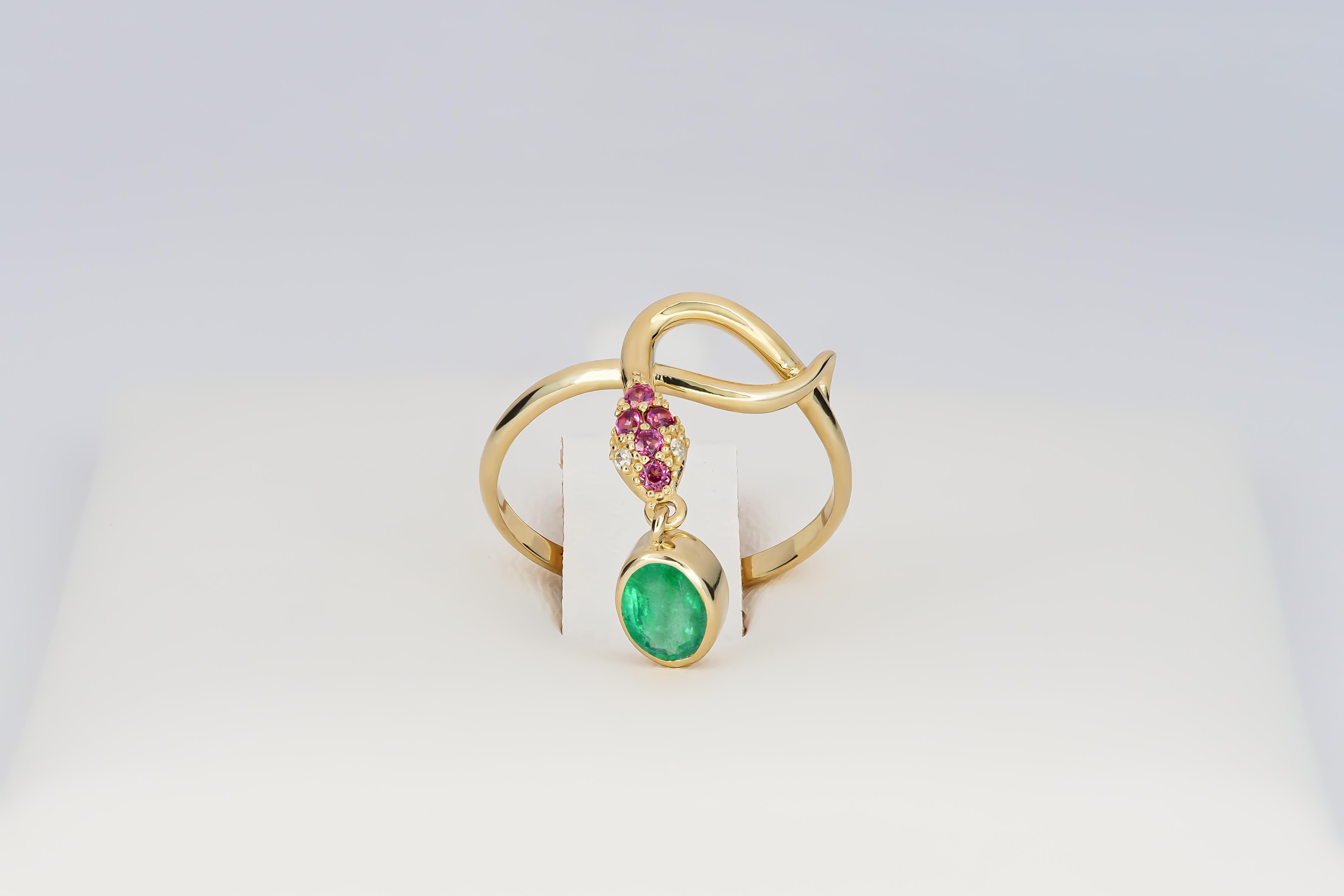 For Sale:  Snake Ring with Emerald, Emerald Gold Ring, Snake Gold Ring 4