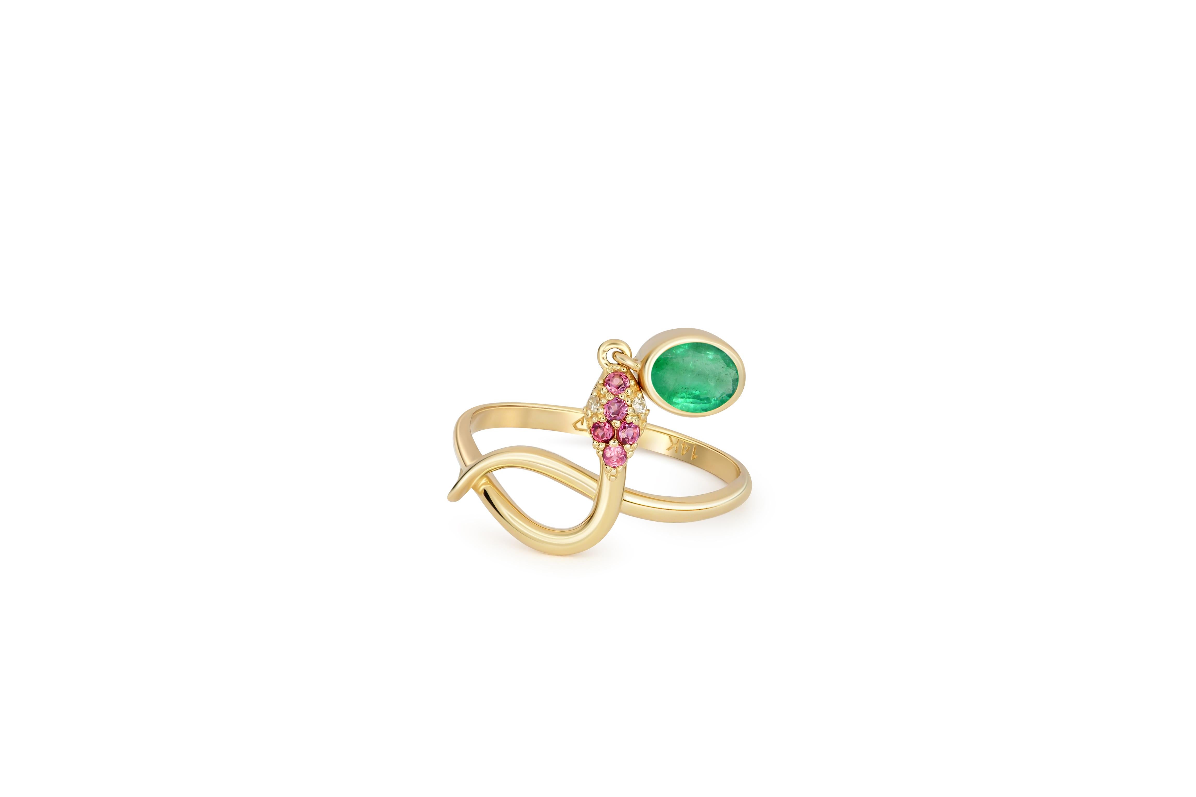 Snake ring with Emerald. 
Emerald gold ring. Snake gold ring. Genuine Emerald ring. Oval Emerald ring. May birthstone ring.

Metal: 14k gold.
Weight: 2.25 g. depends from size.

Gemstones:
Emerald: color - green
Oval cut, 0.8 ct. approx
Clarity: