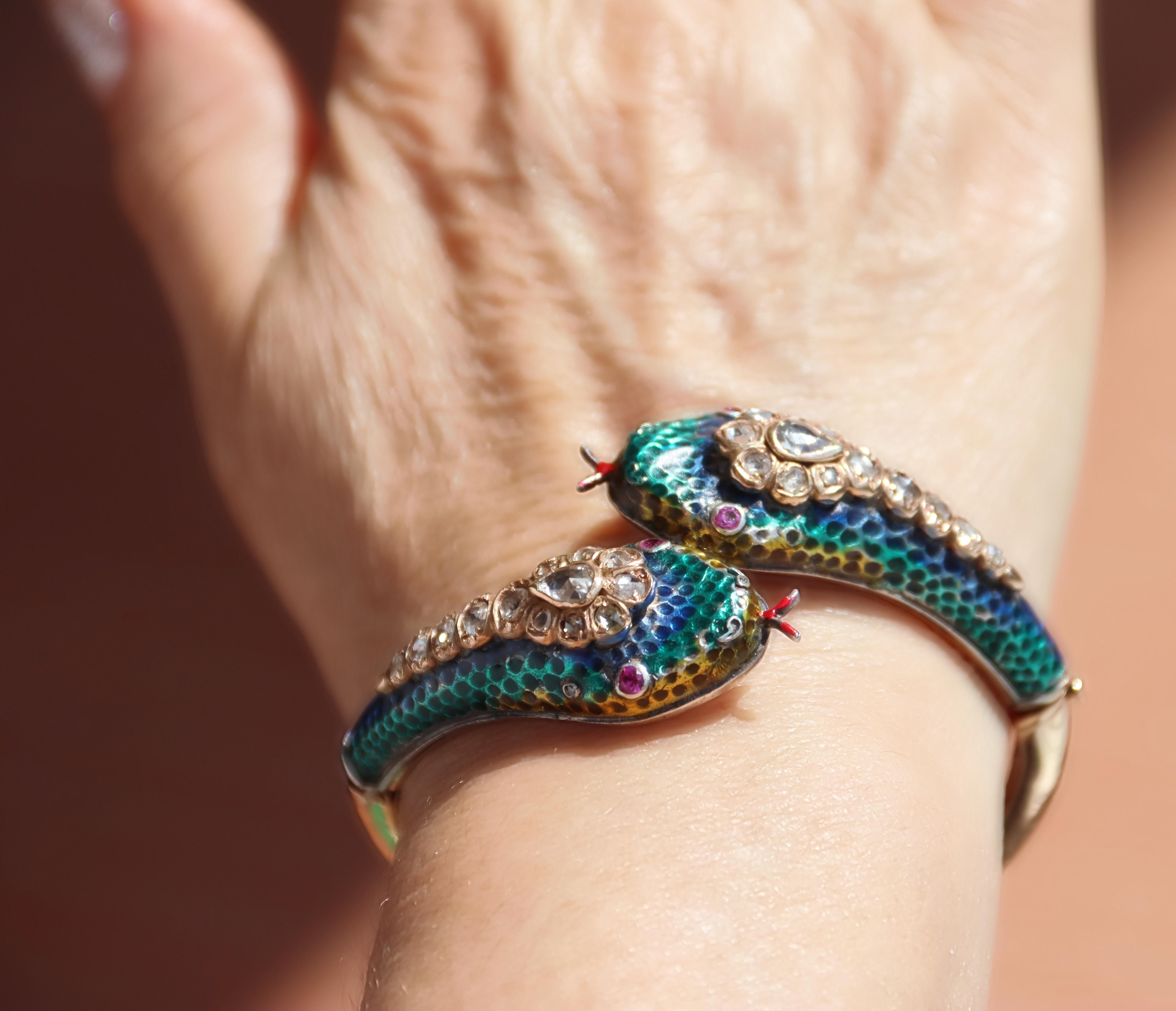 Bracelet jonc en or jaune 14 carats avec rubis et diamants taille rose en vente 5