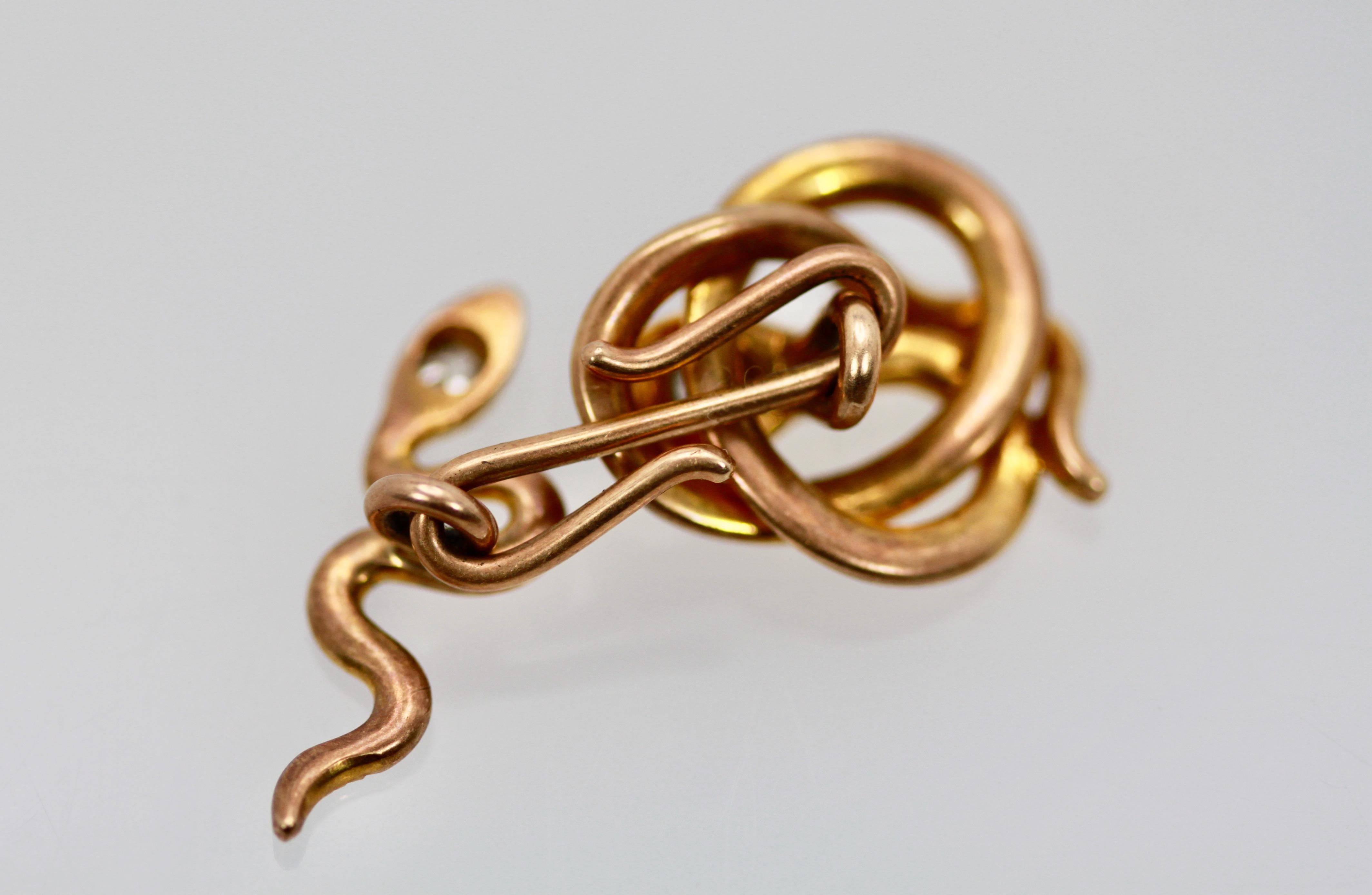 Artisan Snake Serpent Cufflinks Highly Detailed Etched 14 Karat Yellow Gold For Sale