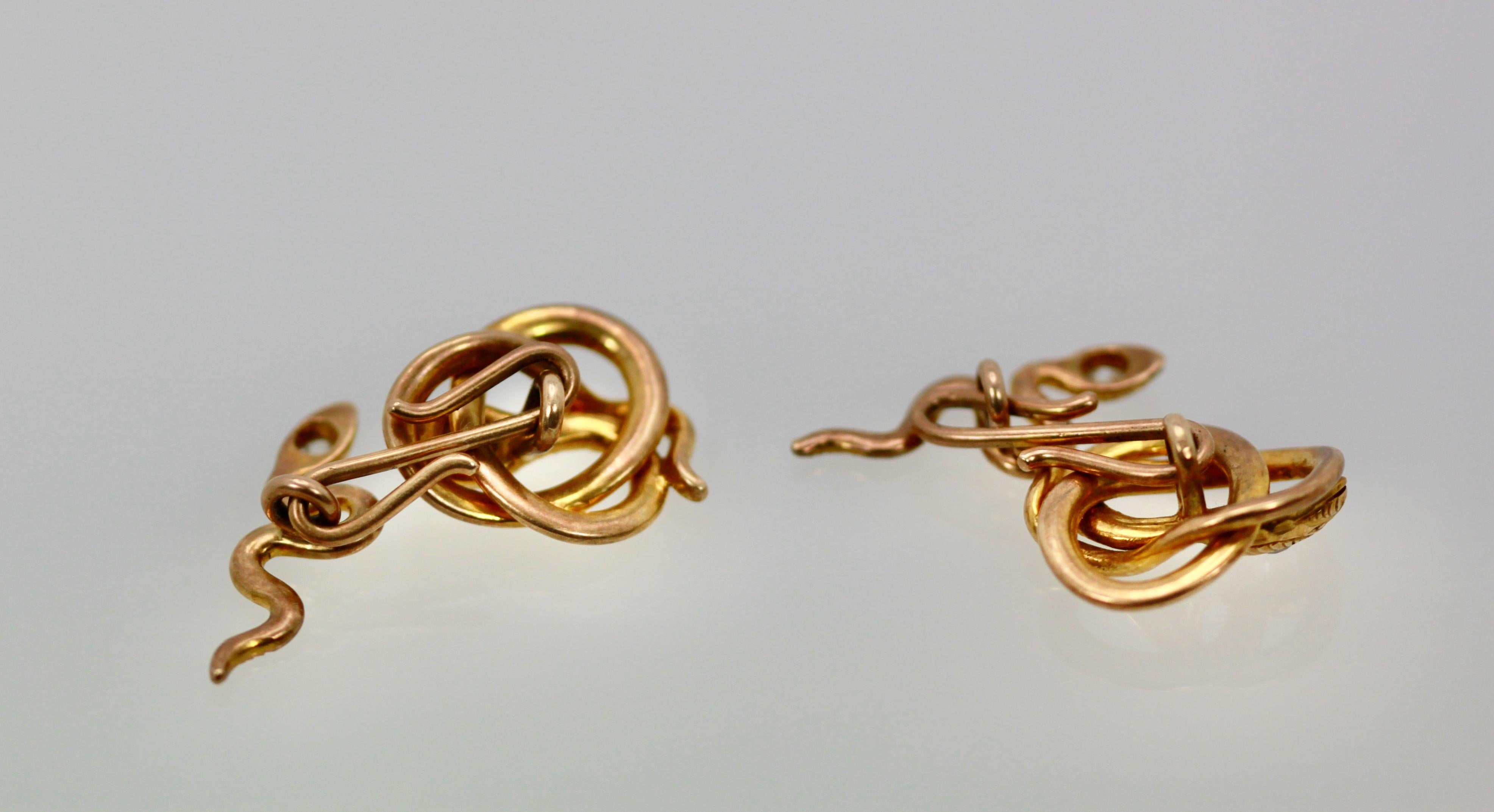 Snake Serpent Cufflinks Highly Detailed Etched 14 Karat Yellow Gold In Good Condition For Sale In North Hollywood, CA