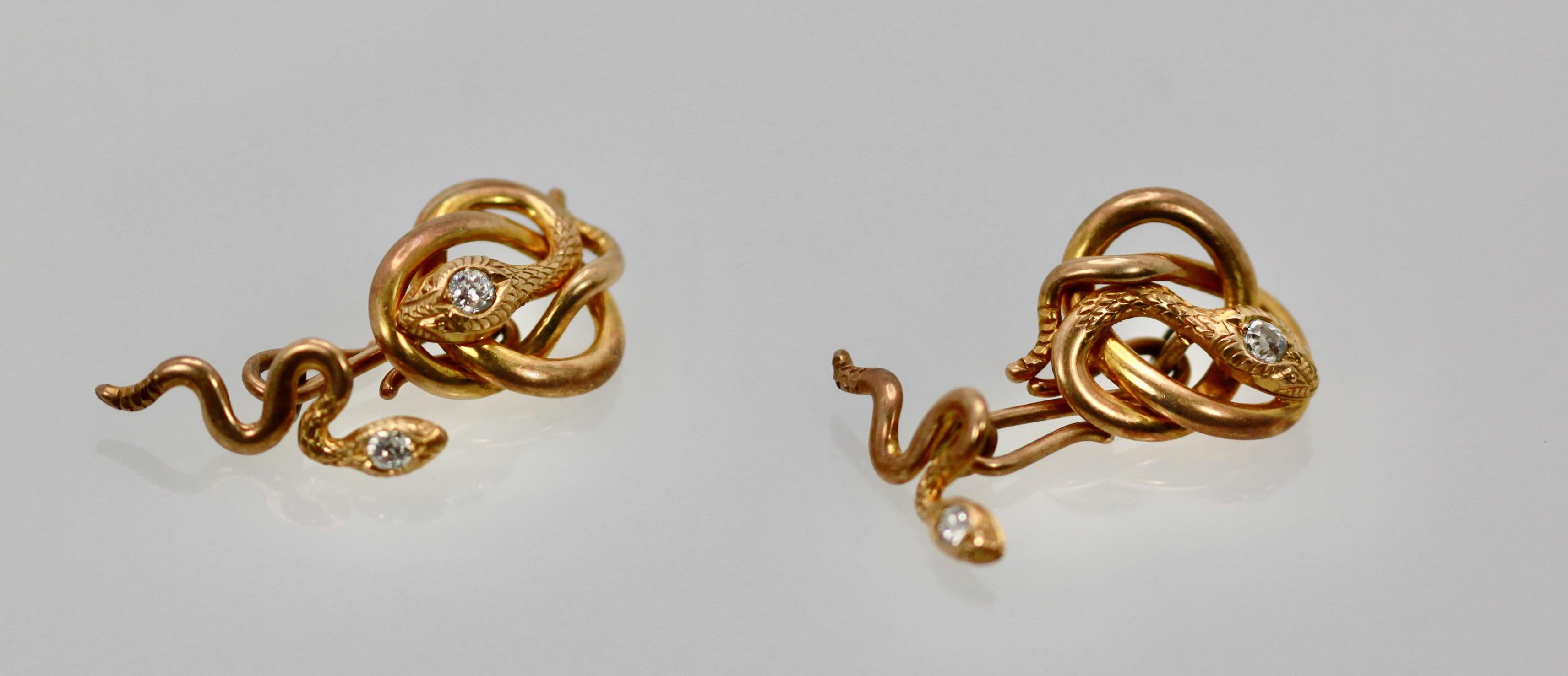 Snake Serpent Cufflinks Highly Detailed Etched 14 Karat Yellow Gold For Sale 2