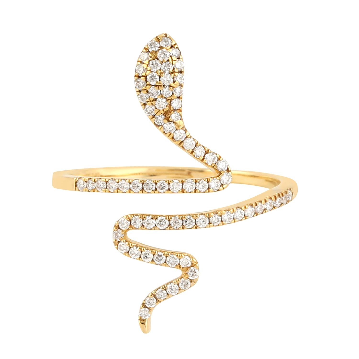 Art Nouveau Snake Shaped Ring With Pave Diamonds Made In 18k Yellow Gold For Sale