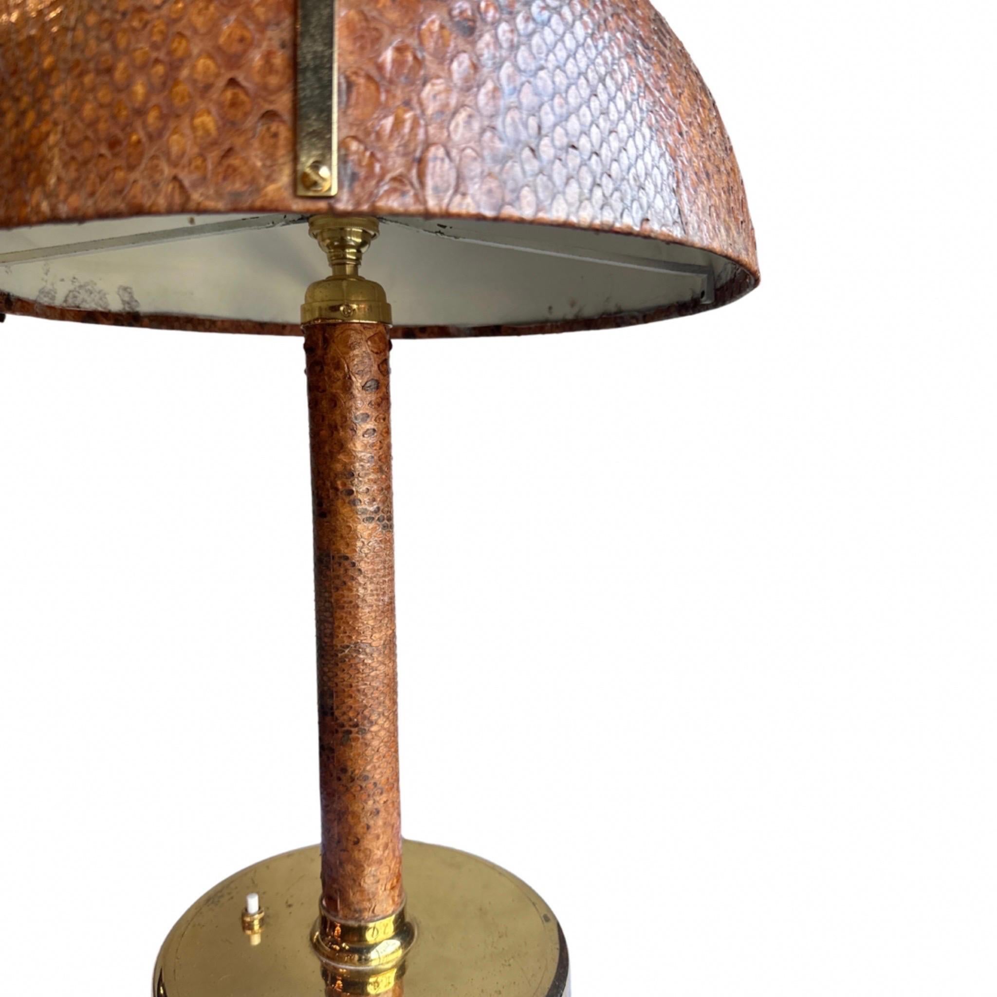 Late 20th Century Snake Skin & Brass Accent Table Lamp In the Manner of Gabriella Crespi For Sale