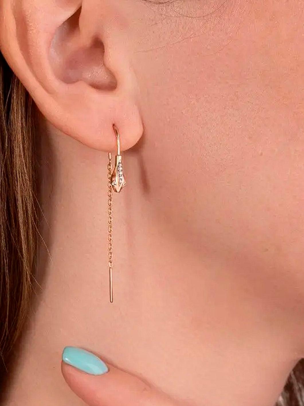 14k Gold Threader Snake Earrings. Gold Drop Earring Gold Chain Earrings. Long Drop Gold Earrings. Modern Earrings 14k gold earrings. Snake Threader Earrings. Animal threader earrings. Gold Chain Dangle Earrings.
Beautiful earrings for everyday