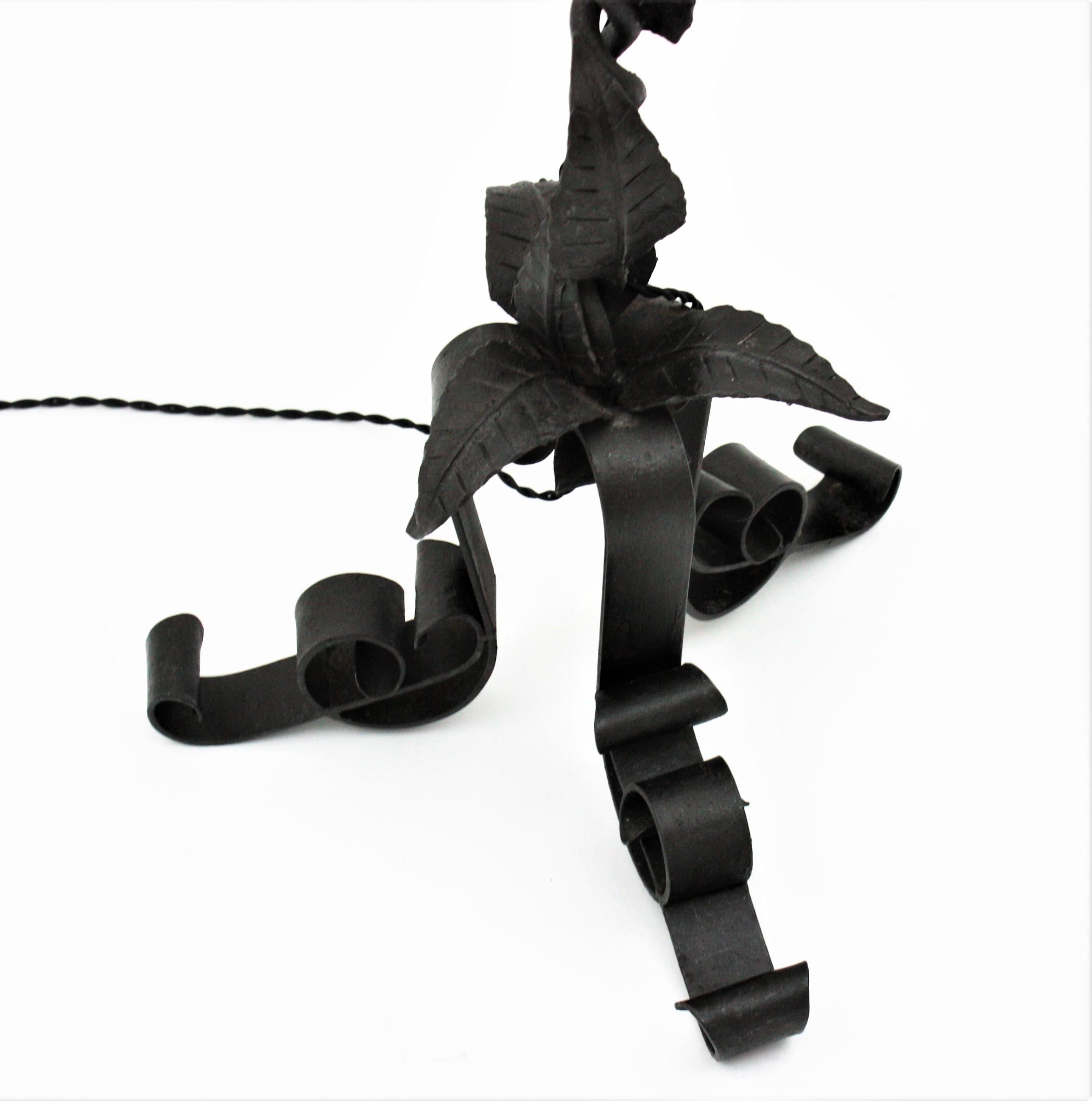 Snake Wrought Iron Floor Lamp in the Style of Umberto Bellotto 1