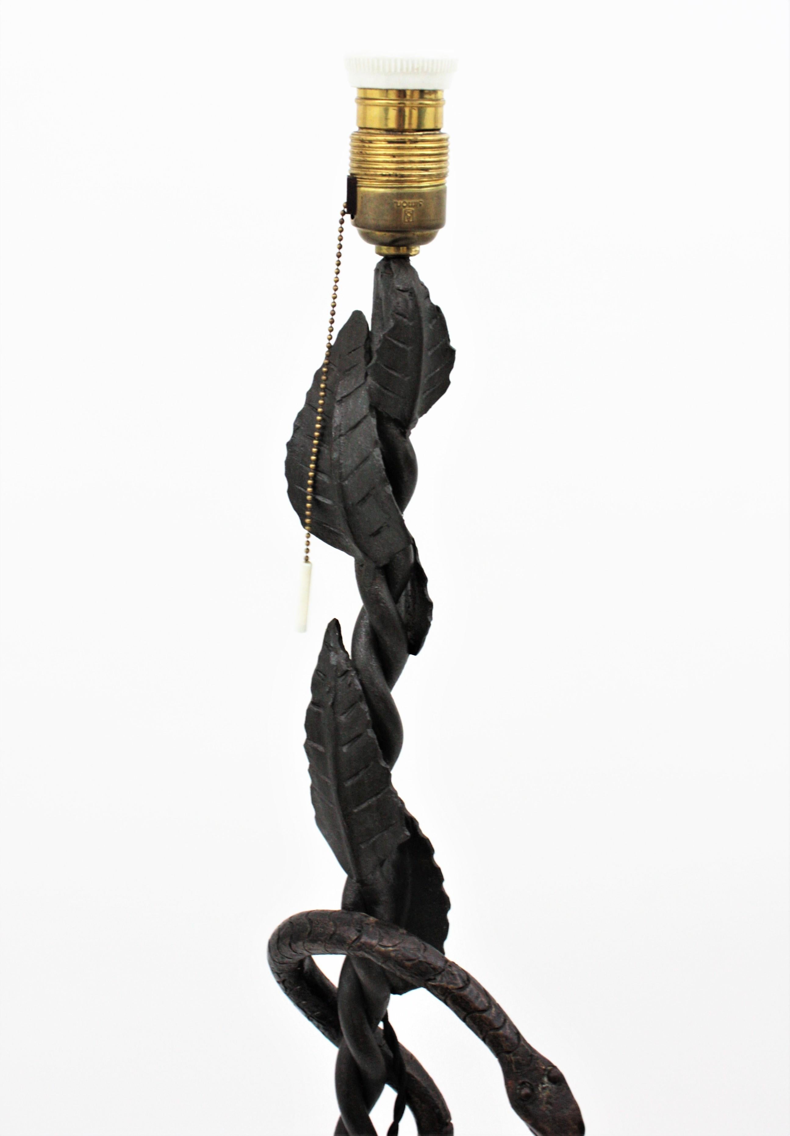 Snake Wrought Iron Floor Lamp in the Style of Umberto Bellotto 6