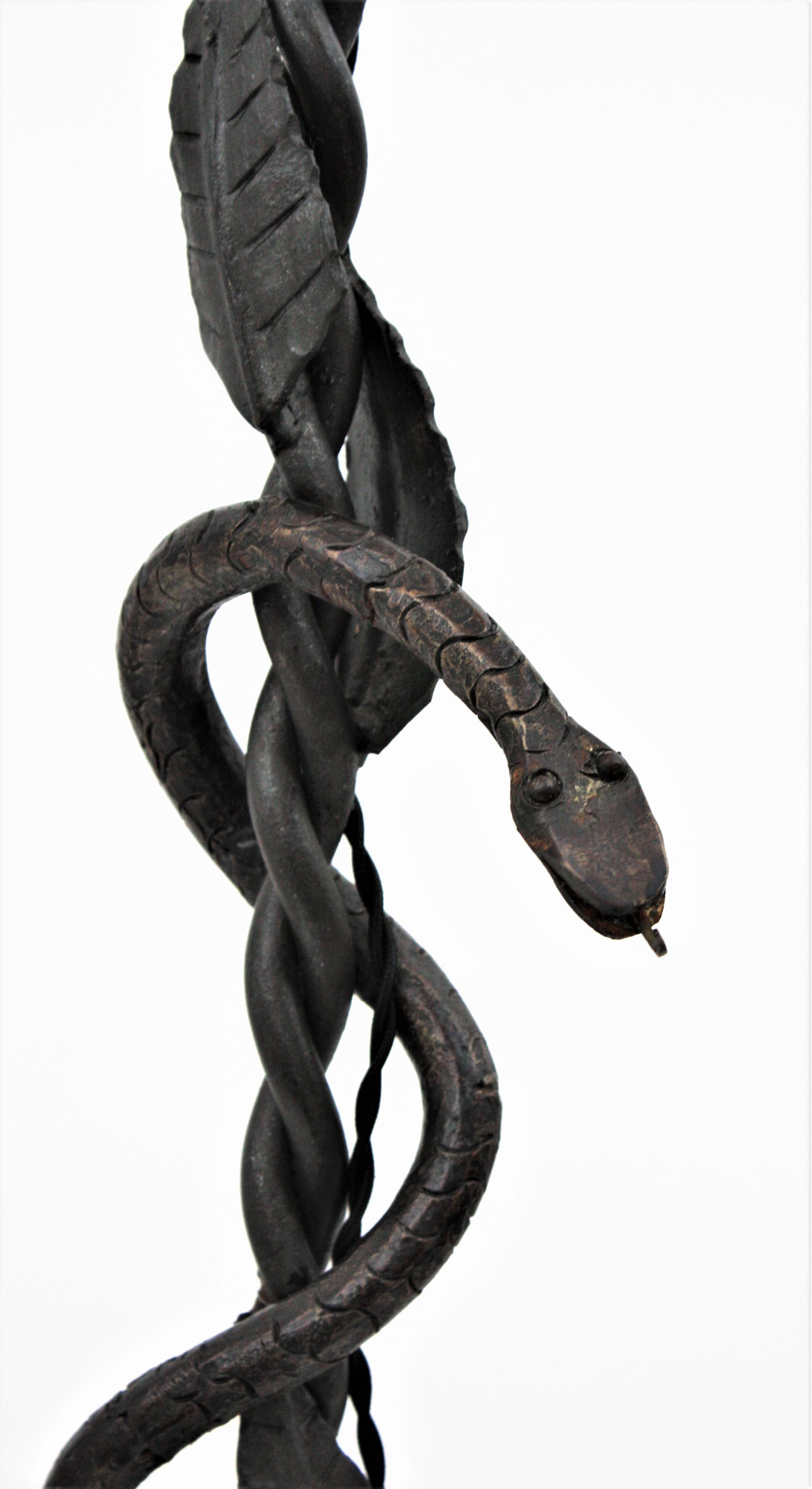 snake lamp base