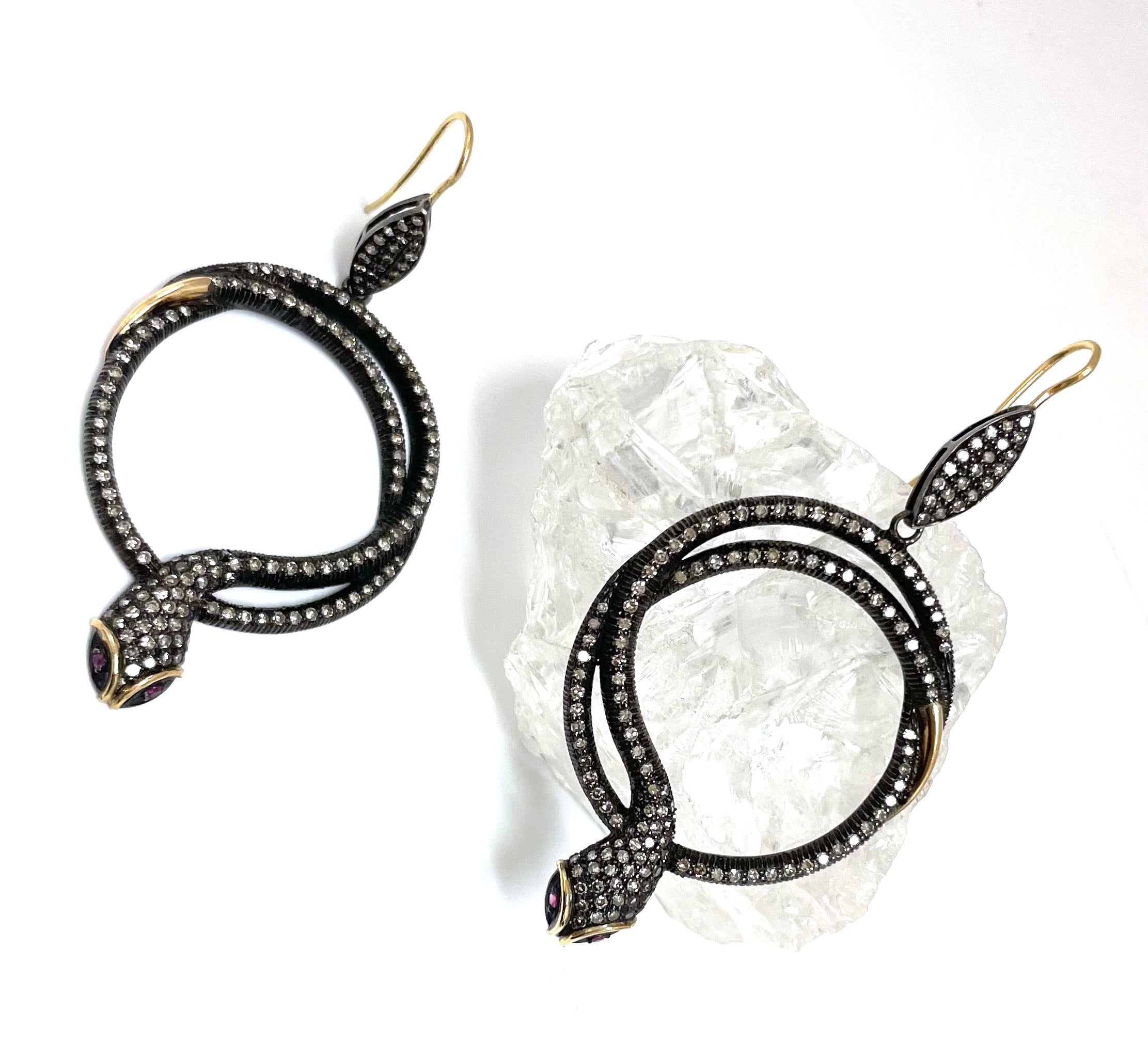 Snakes with Ruby Eyes and Diamonds Paradizia Earrings For Sale 4
