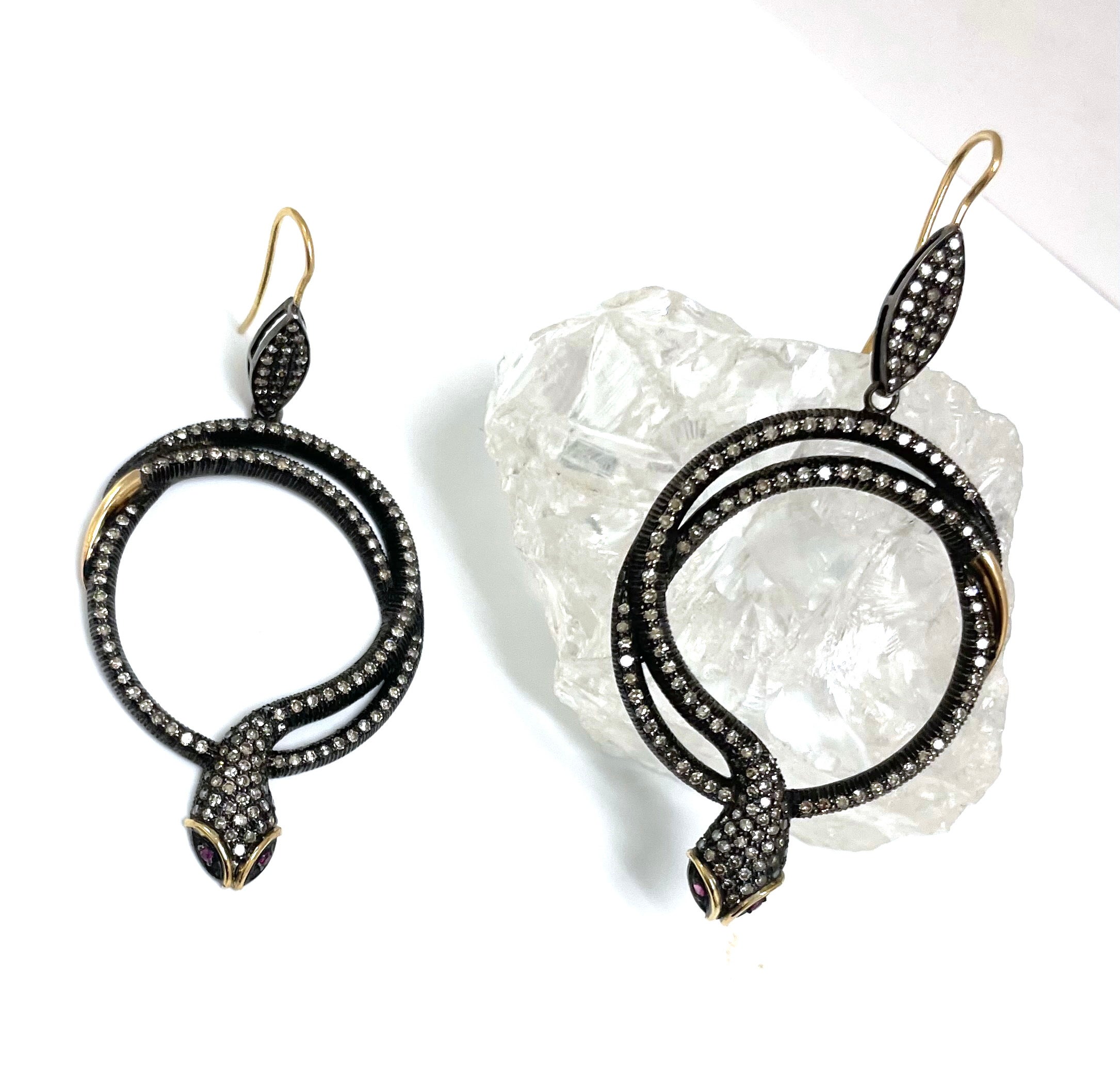 Women's Snakes with Ruby Eyes and Diamonds Paradizia Earrings For Sale