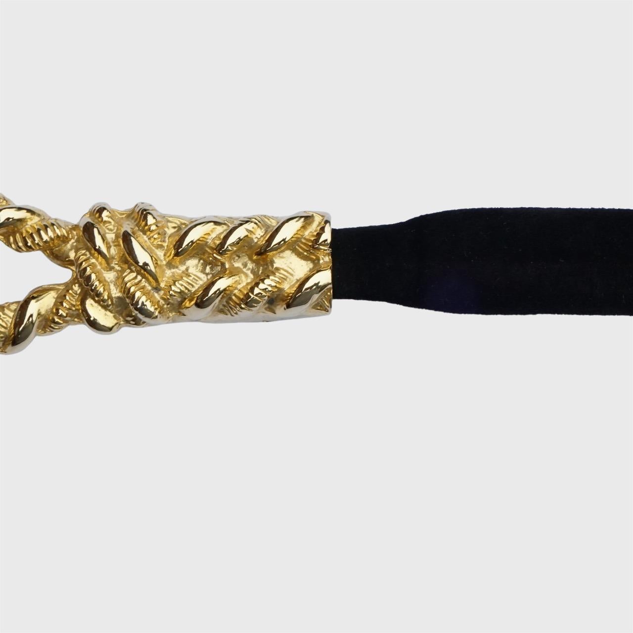 Cintura in pelle di serpente e camoscio con fibbia in corda placcata oro, circa anni '80 in vendita 2