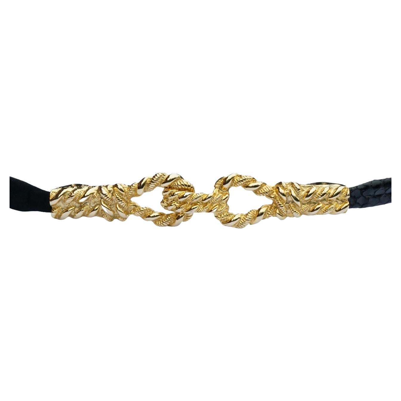Cintura in pelle di serpente e camoscio con fibbia in corda placcata oro, circa anni '80