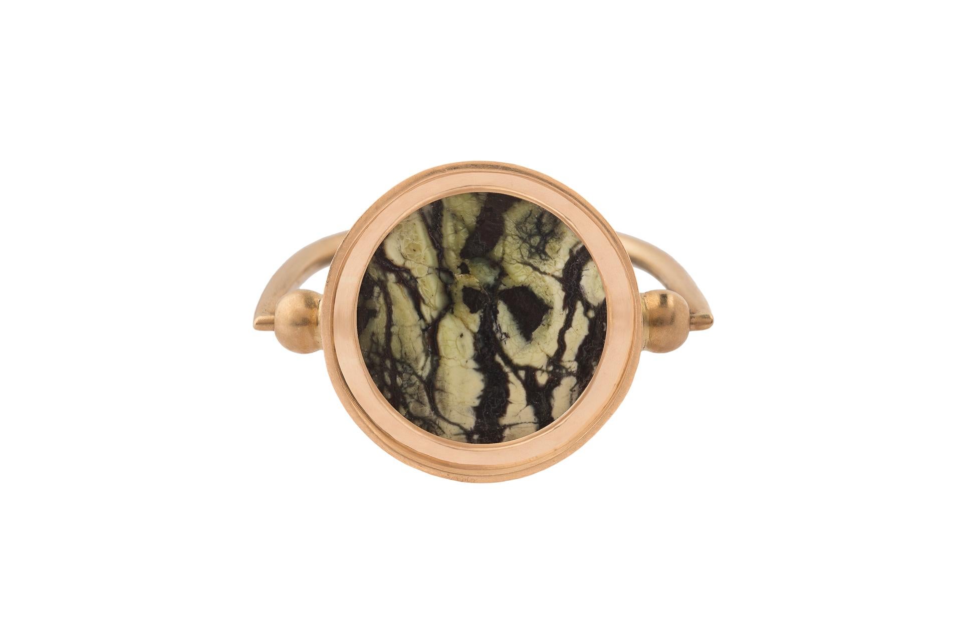 TREESNAKE by OUROBOROS 
Verde impruneta fgabbro ranocchia and cologolon set in 18kt gold ring.

 If this item is out of stock. Everything is made to order and can take 4-6 weeks.

OUROBOROS is an artisanal brand, based out of Jaipur and designed by