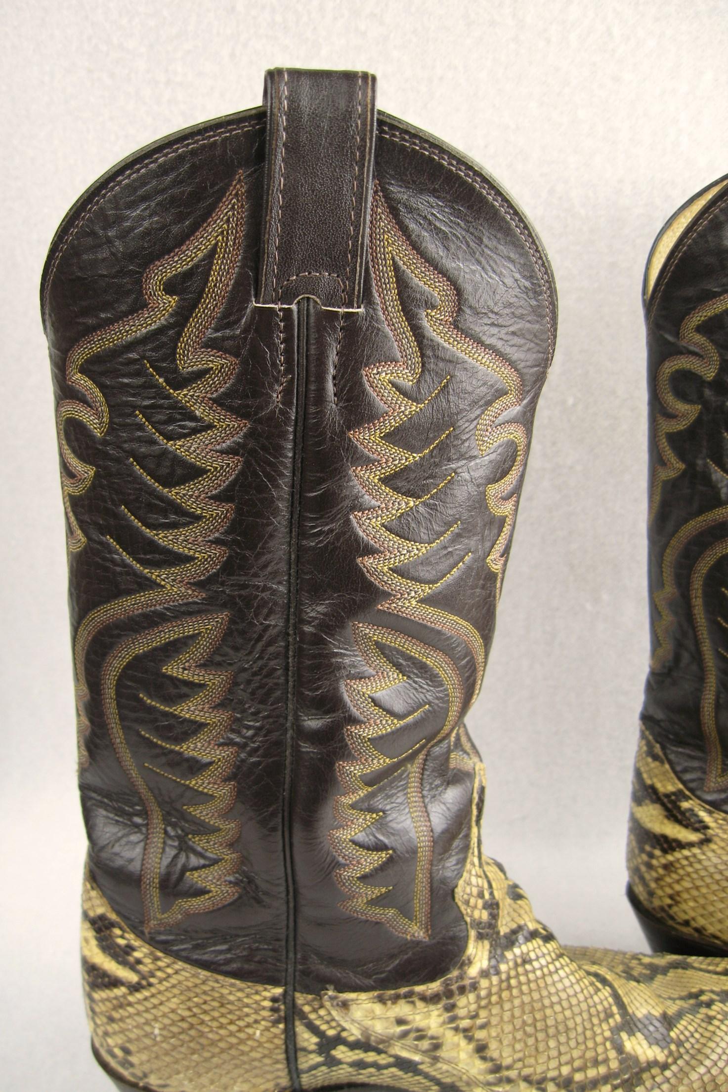  Snakeskin Cowboy boots Vintage Justin Men Women 9