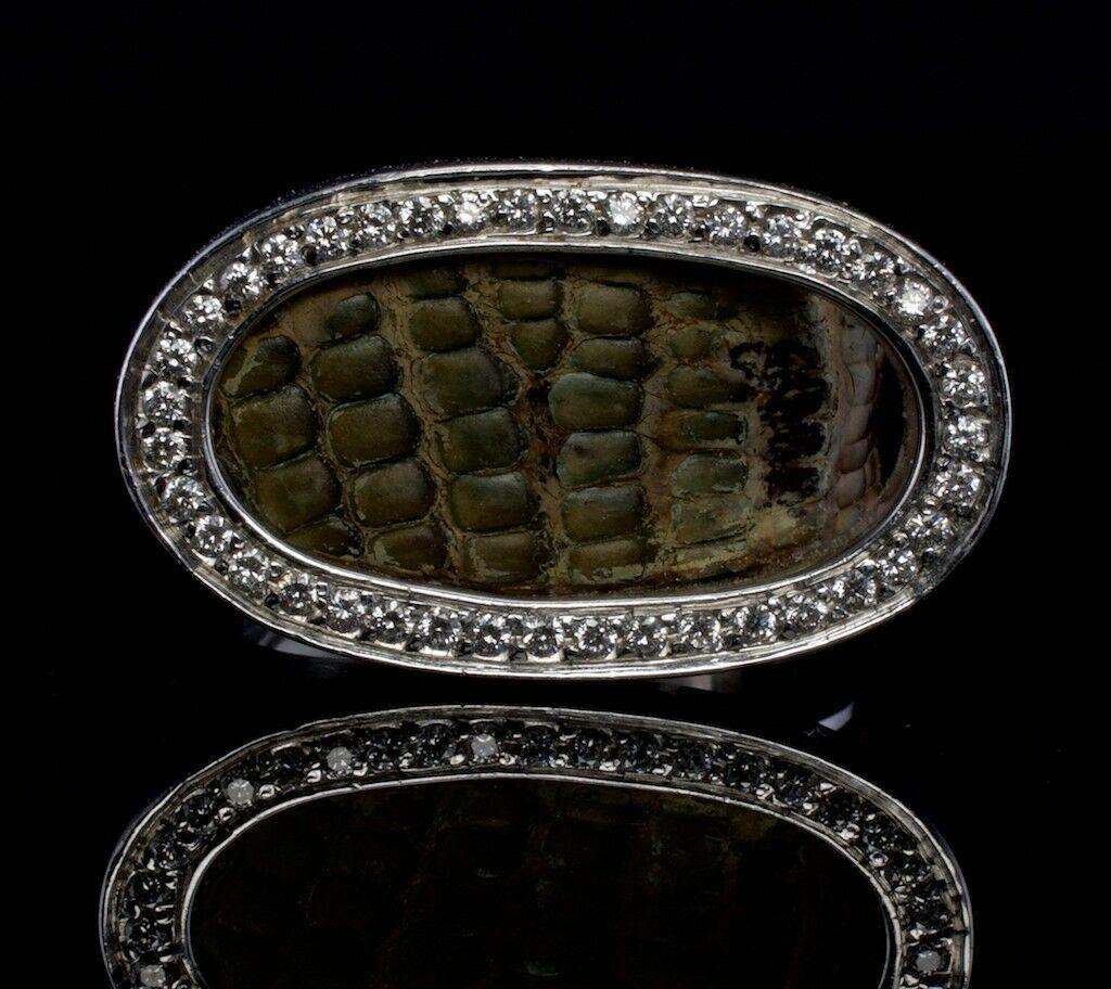 Snakeskin Diamond Ring Snake Skin 18K Gold Band by Homero Vintage In Good Condition For Sale In East Brunswick, NJ
