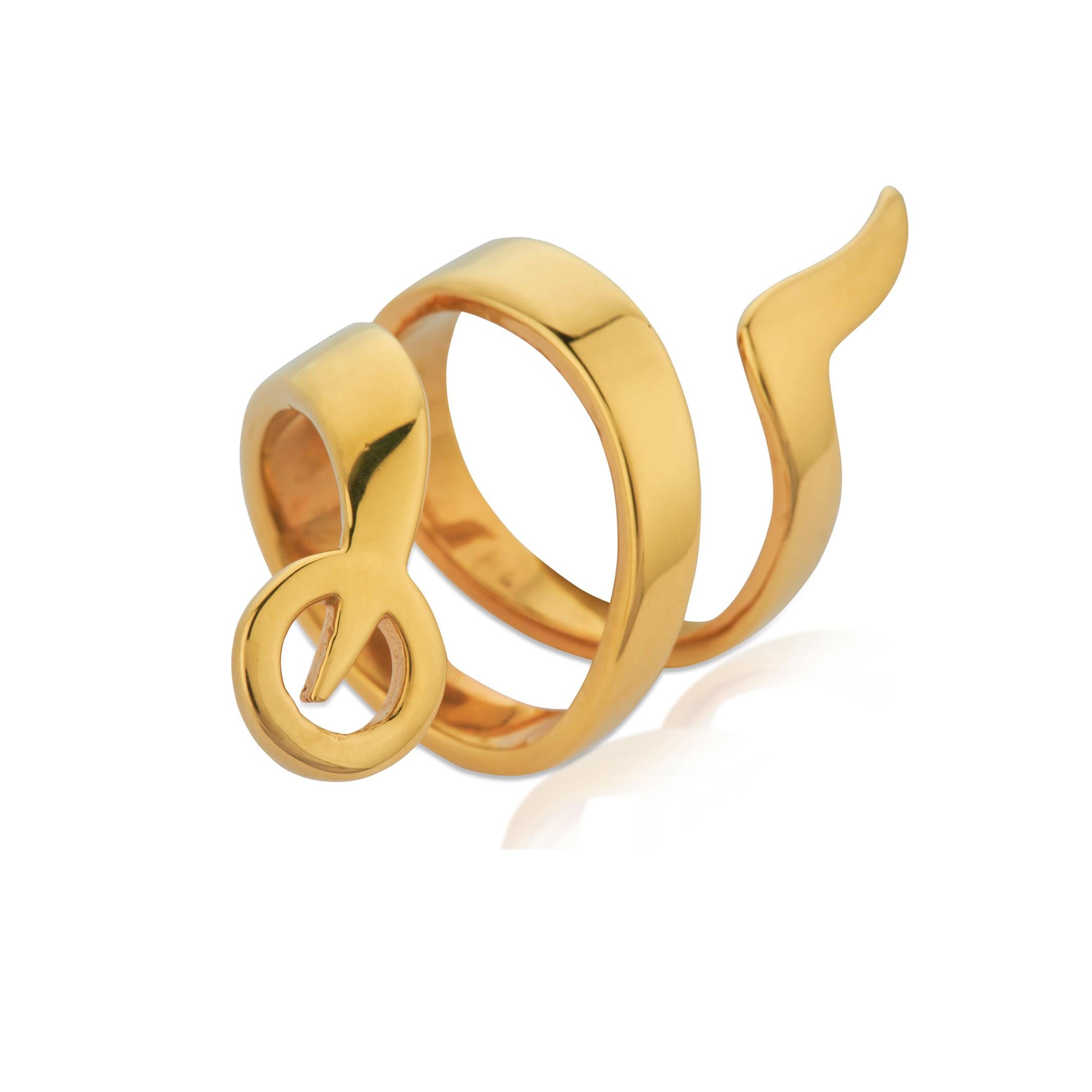 Abstract snake ring in 18k yellow gold vermeil
Shaped to perfectly wind around your finger for a touch of sensuality
Size UK P - US 7 1/2 in stock, more sizes available made to order
Elegant and modern design inspired by the '60s space age