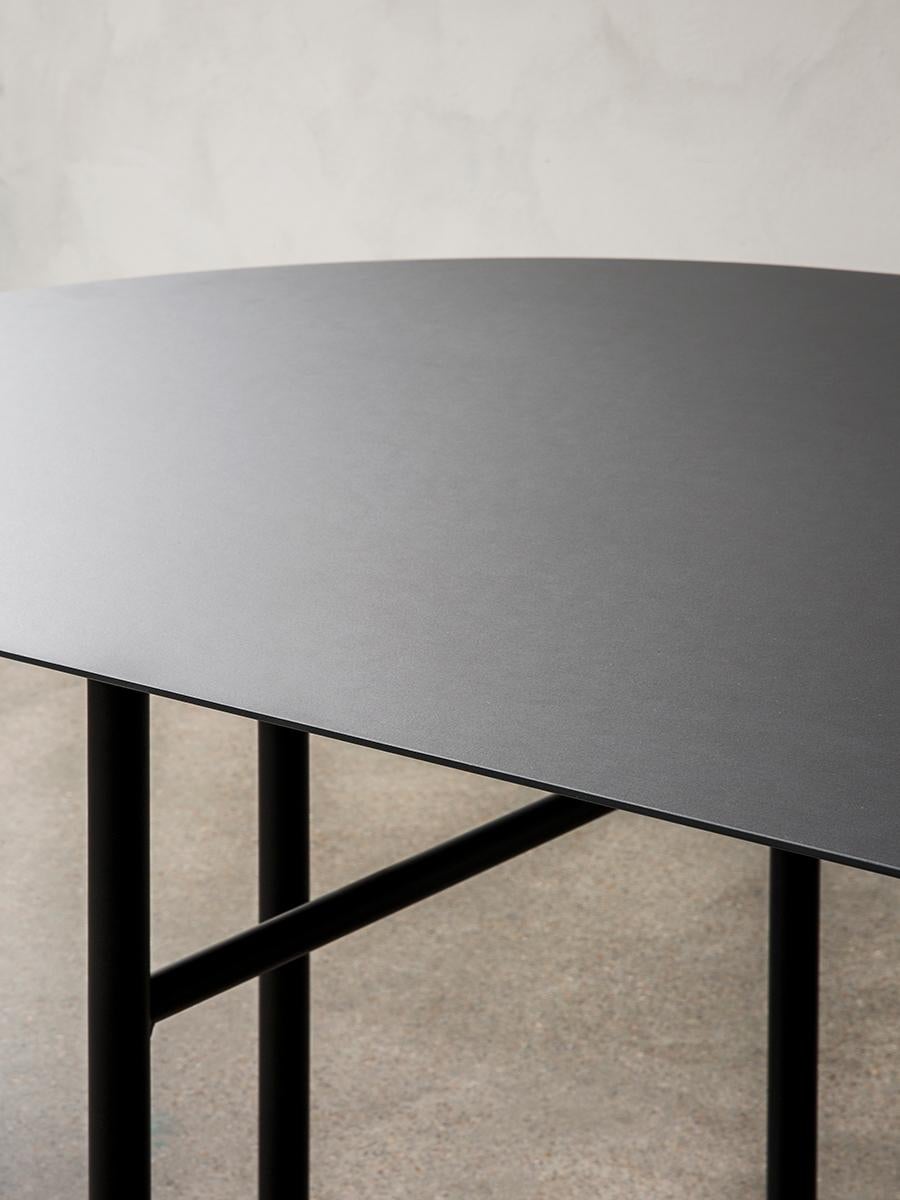 Snaregade Table, Oval, Black Legs with Charcoal Linoleum Top In New Condition For Sale In San Marcos, CA