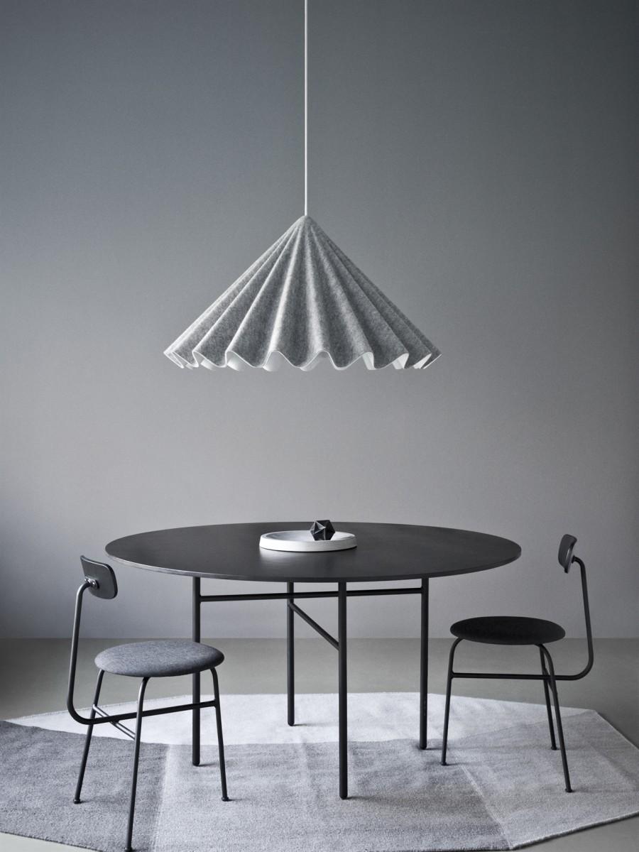 Snaregade Table, Round, Light Grey or Mushroom Linoleum (Gemalt)
