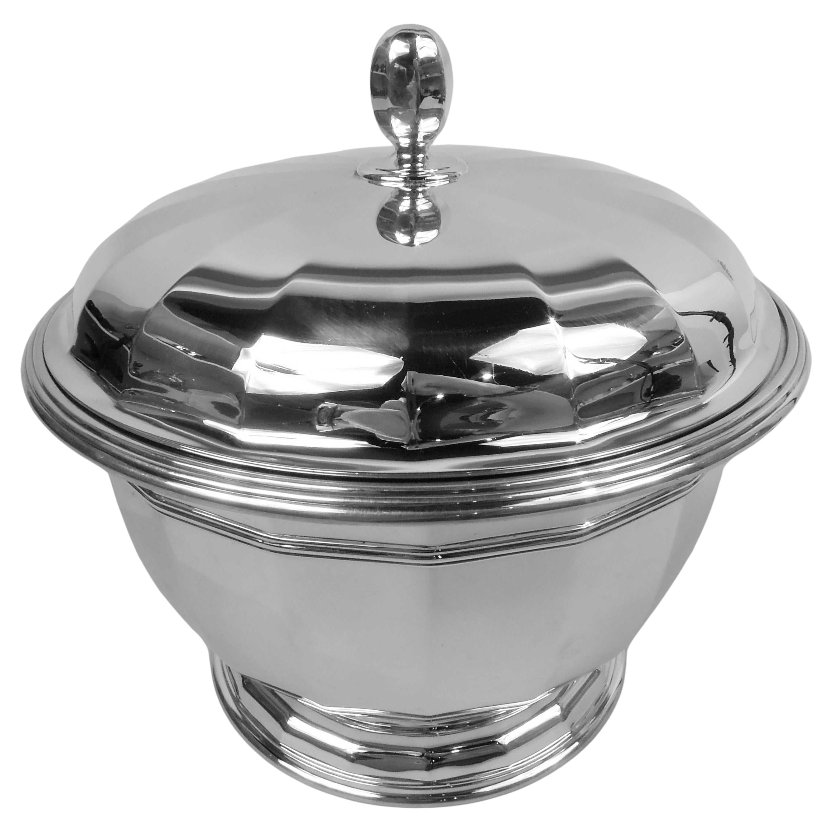 Snazzy Tiffany Art Deco Sterling Silver Ice Bucket For Sale