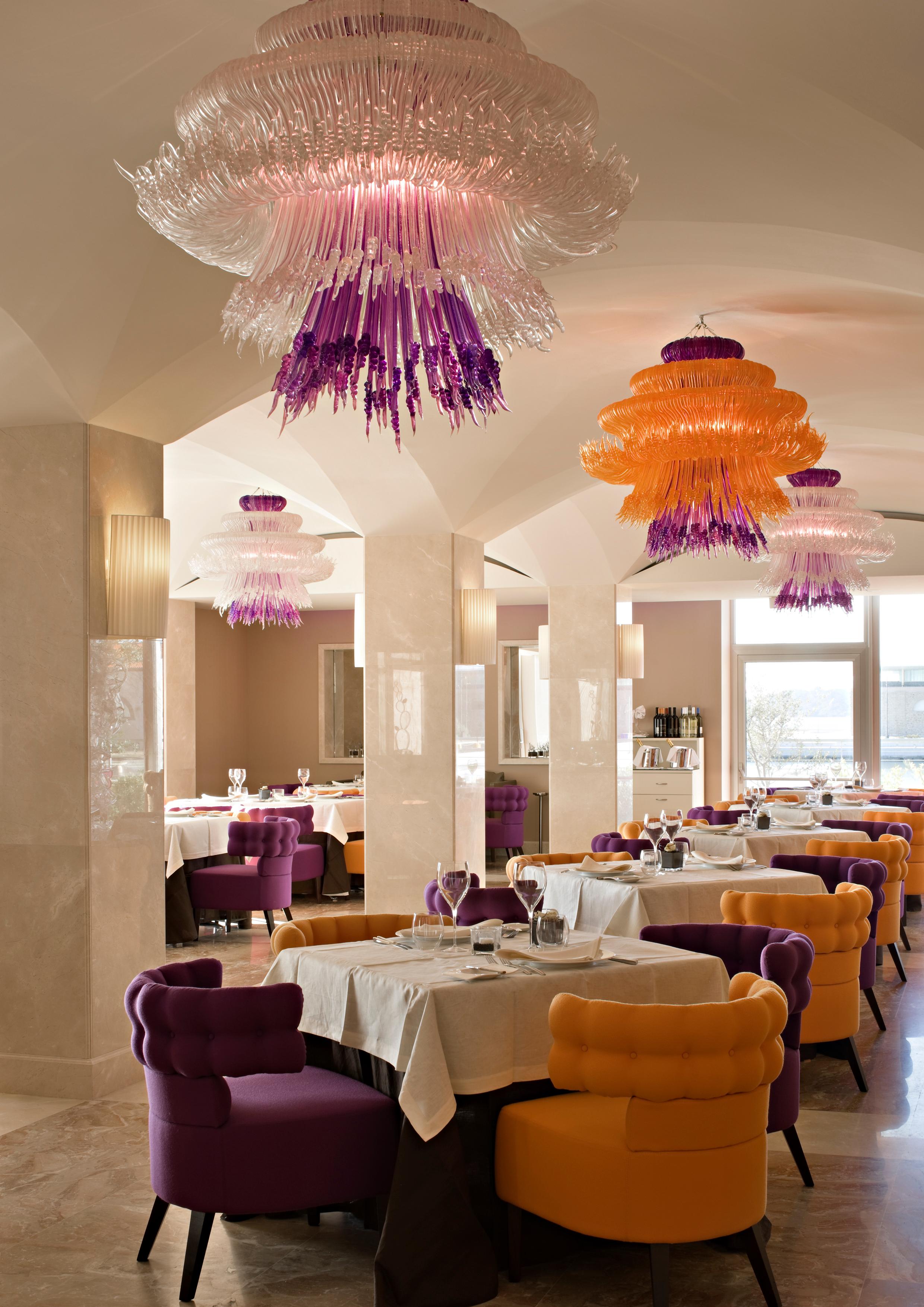 Sneeze Chandelier mod. A Pink In condizioni Nuovo in vendita a Milano, IT