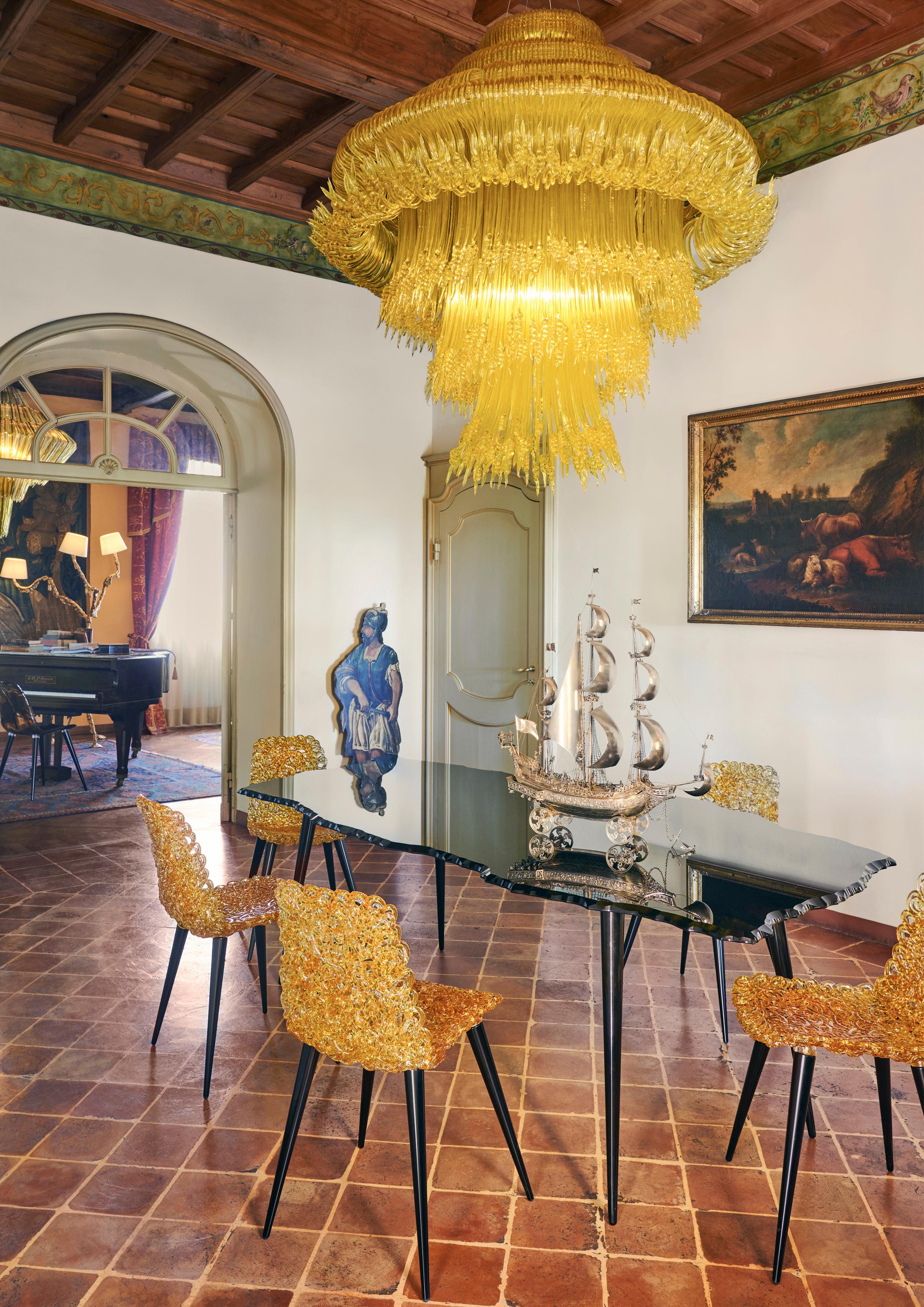 Sneeze Chandelier mod. A Red In condizioni Nuovo in vendita a Milano, IT