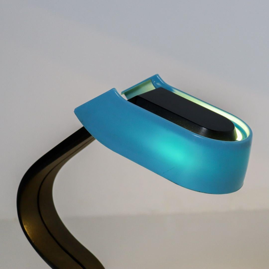 Metal Snoki Table Lamp by Bruno Gecchelin for Guzzini For Sale