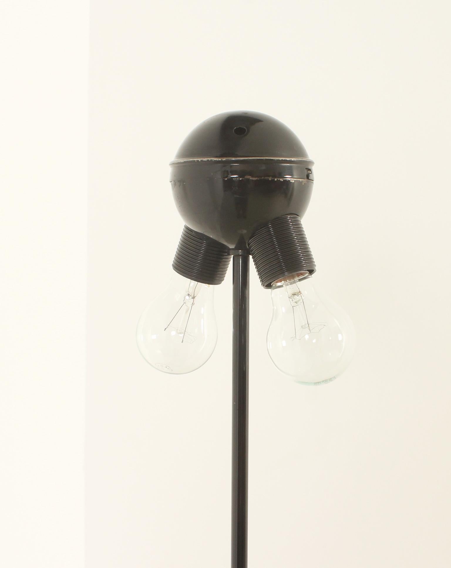 Snow Floor Lamp by Vico Magistretti for Oluce, Italy, 1973 For Sale 1