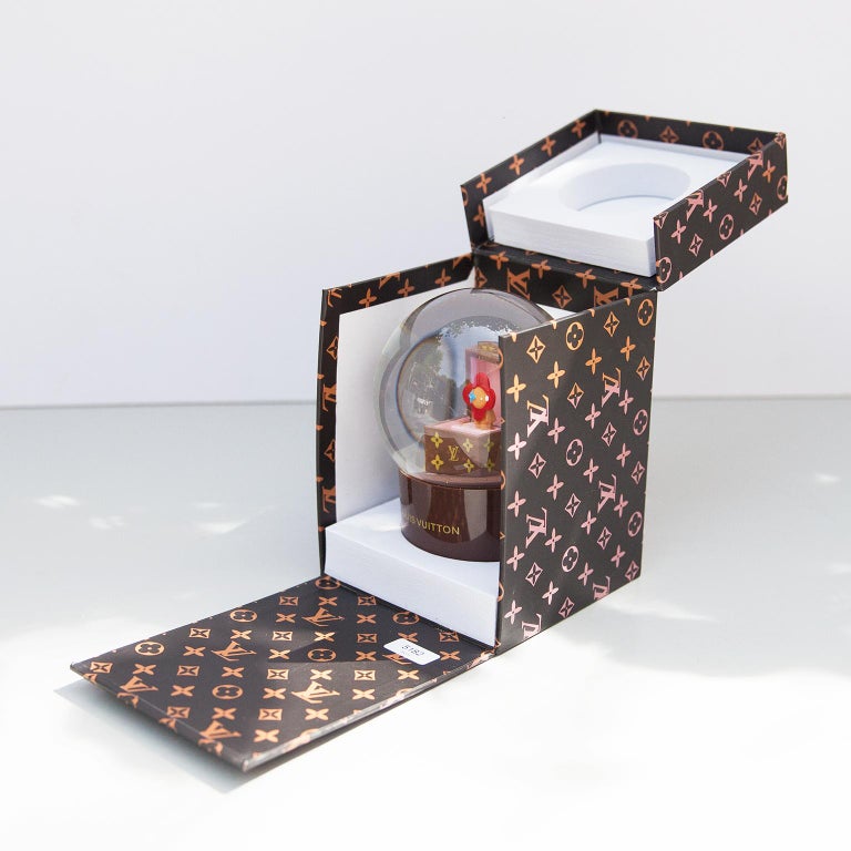 At Auction: Louis Vuitton, Louis Vuitton Scott Trunk Acrylic Dresser Box