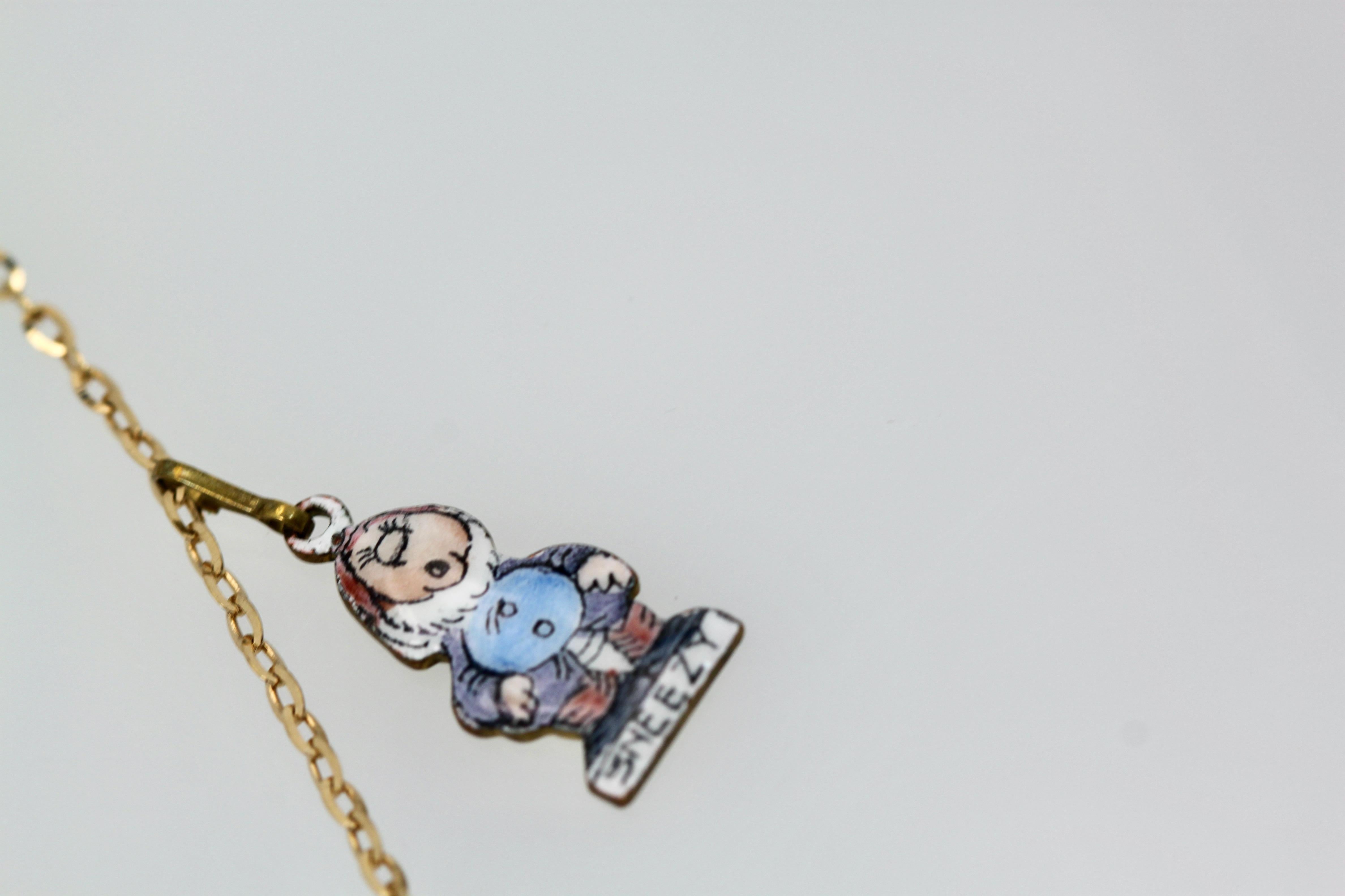 Snow White and the Seven Dwarfs Necklace 18K For Sale 2