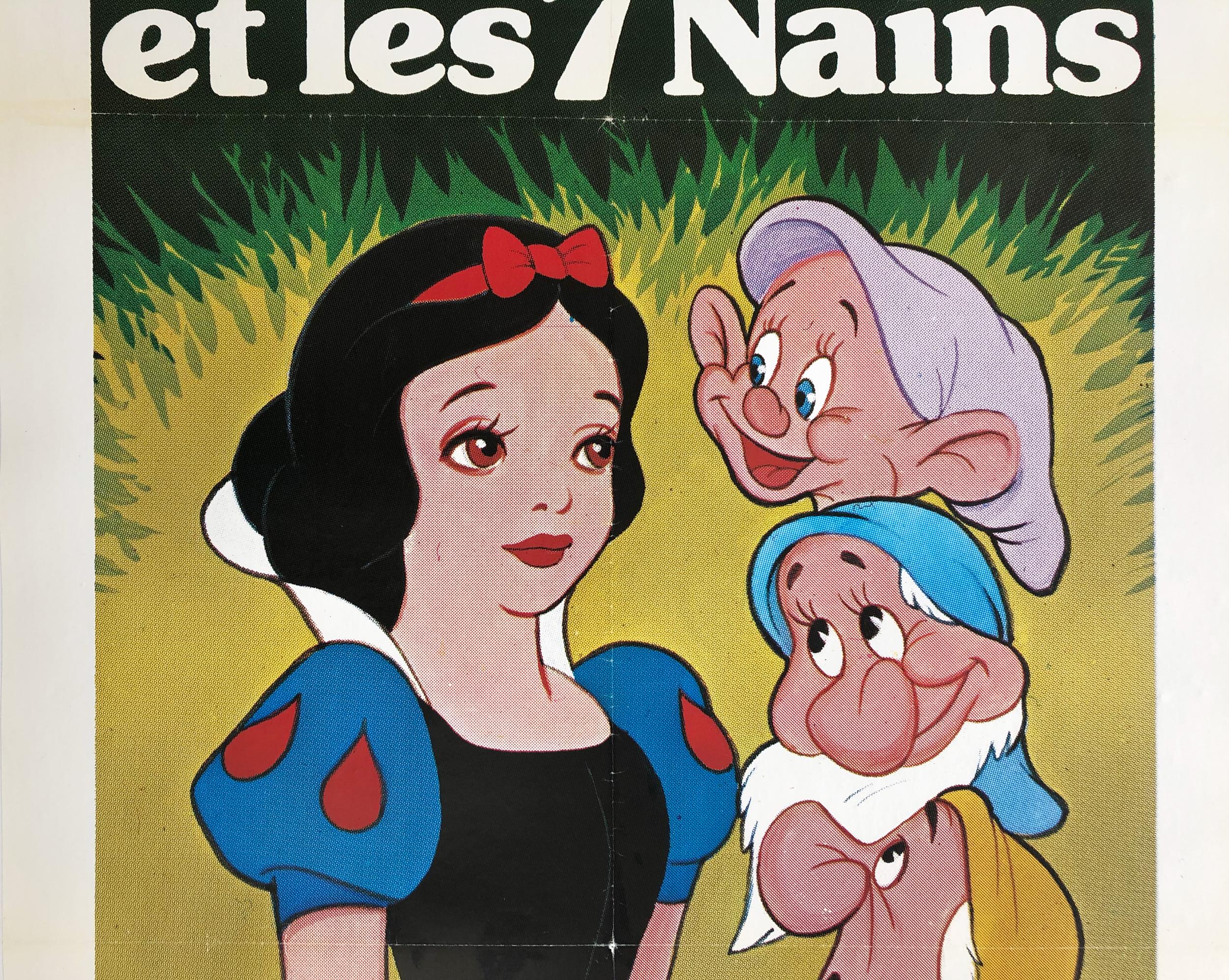 Snow White and the Seven Dwarfs R1983 French Door Panel Film Poster - Linen Back In Excellent Condition For Sale In Bath, Somerset