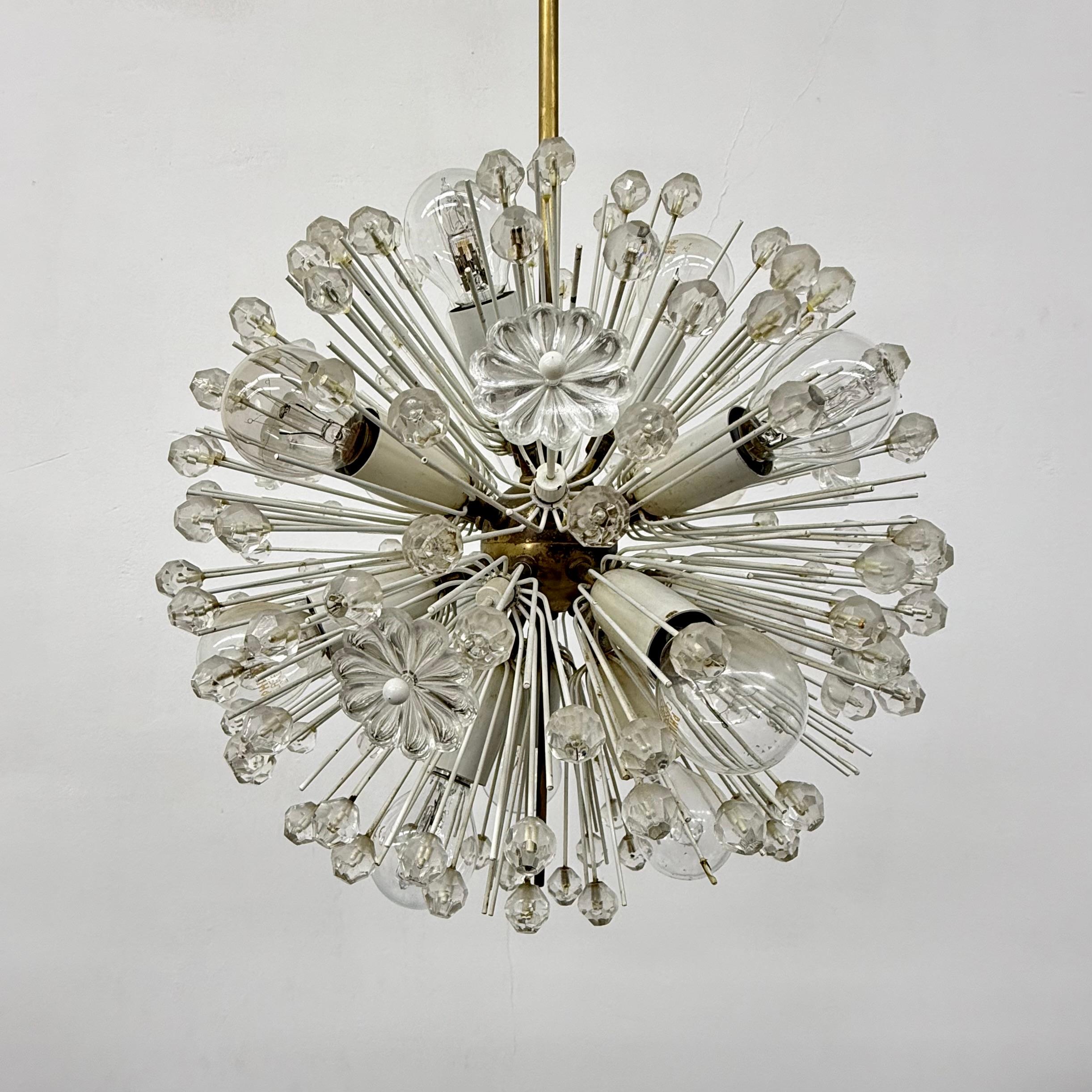 Ottone Lampada a sospensione Snowball di Emil Stejnar per Rupert Nikoll, anni '50 in vendita