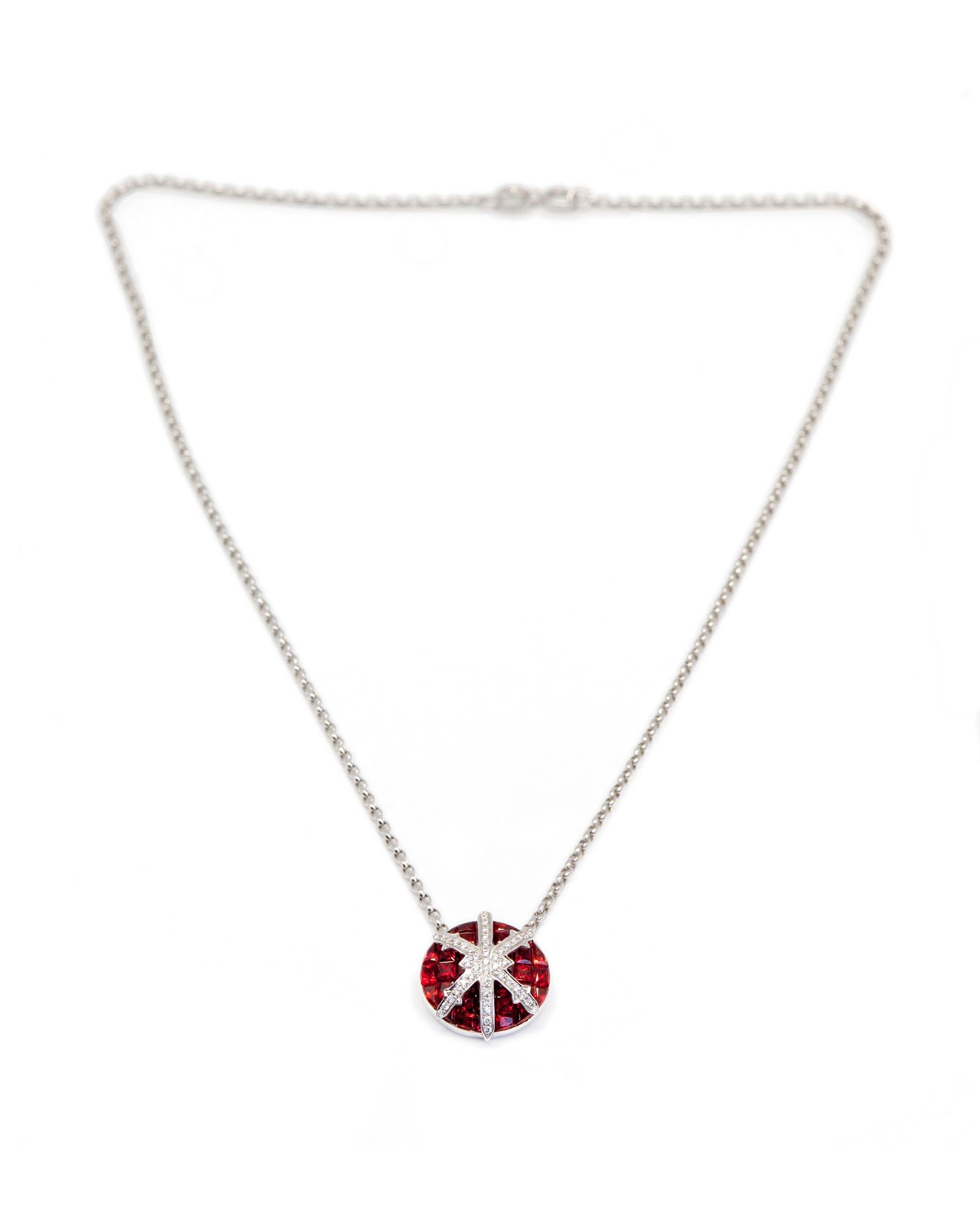 Women's Snowflake 18 Karat White Gold Diamond Ruby Pendant Earring Necklace Suite Set For Sale