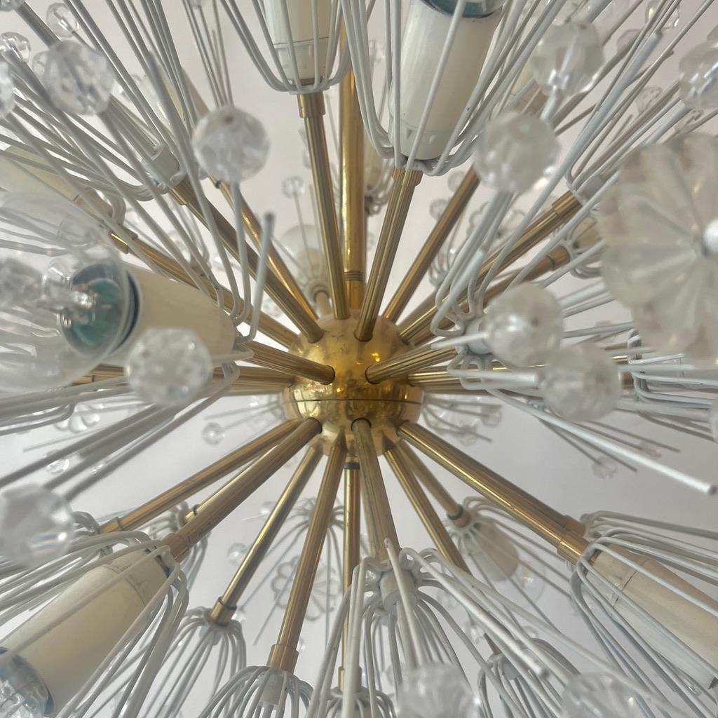 Austriaco Lampadario Sputnik in cristallo a fiocco di Emil Stejnar, Rupert Nikoll, 1960 ca. in vendita