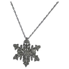 Snowflake Diamond Pendant Necklace 10KT White Gold