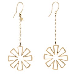 gold snowflake drop earrings Vintage Snowflake Drop Earrings Estate 14 Karat Yellow Gold Stars Long Dangle Jewelry