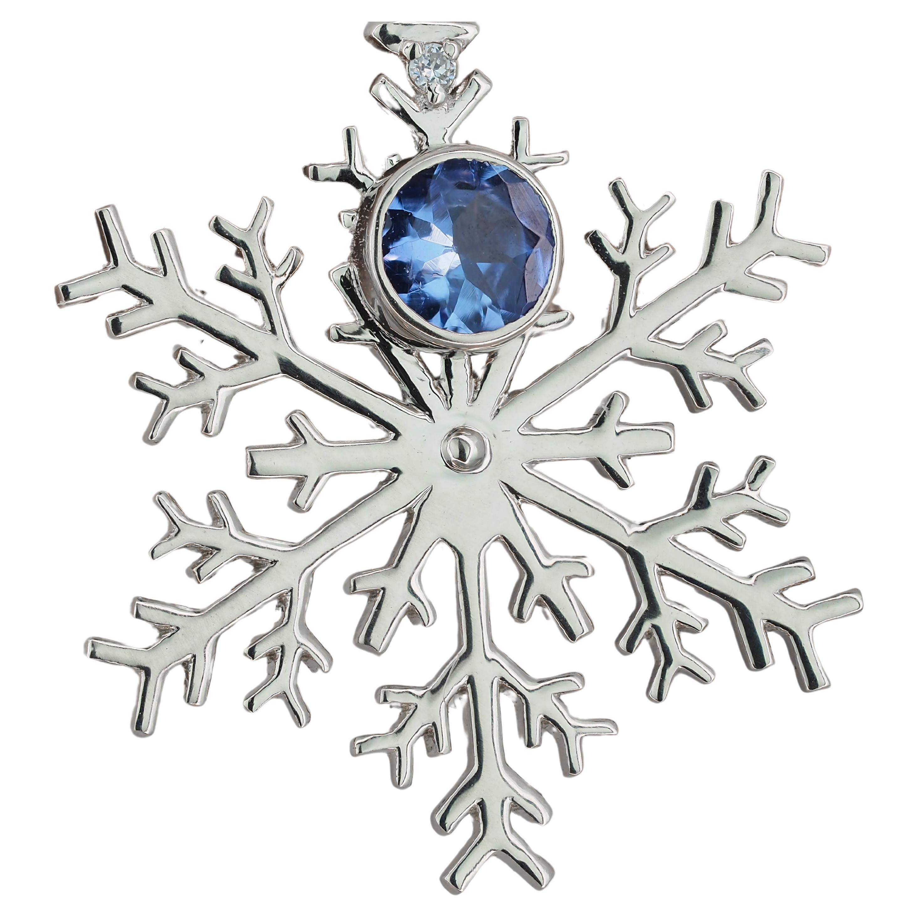 Snowflake Pendant with tanzanite.  For Sale