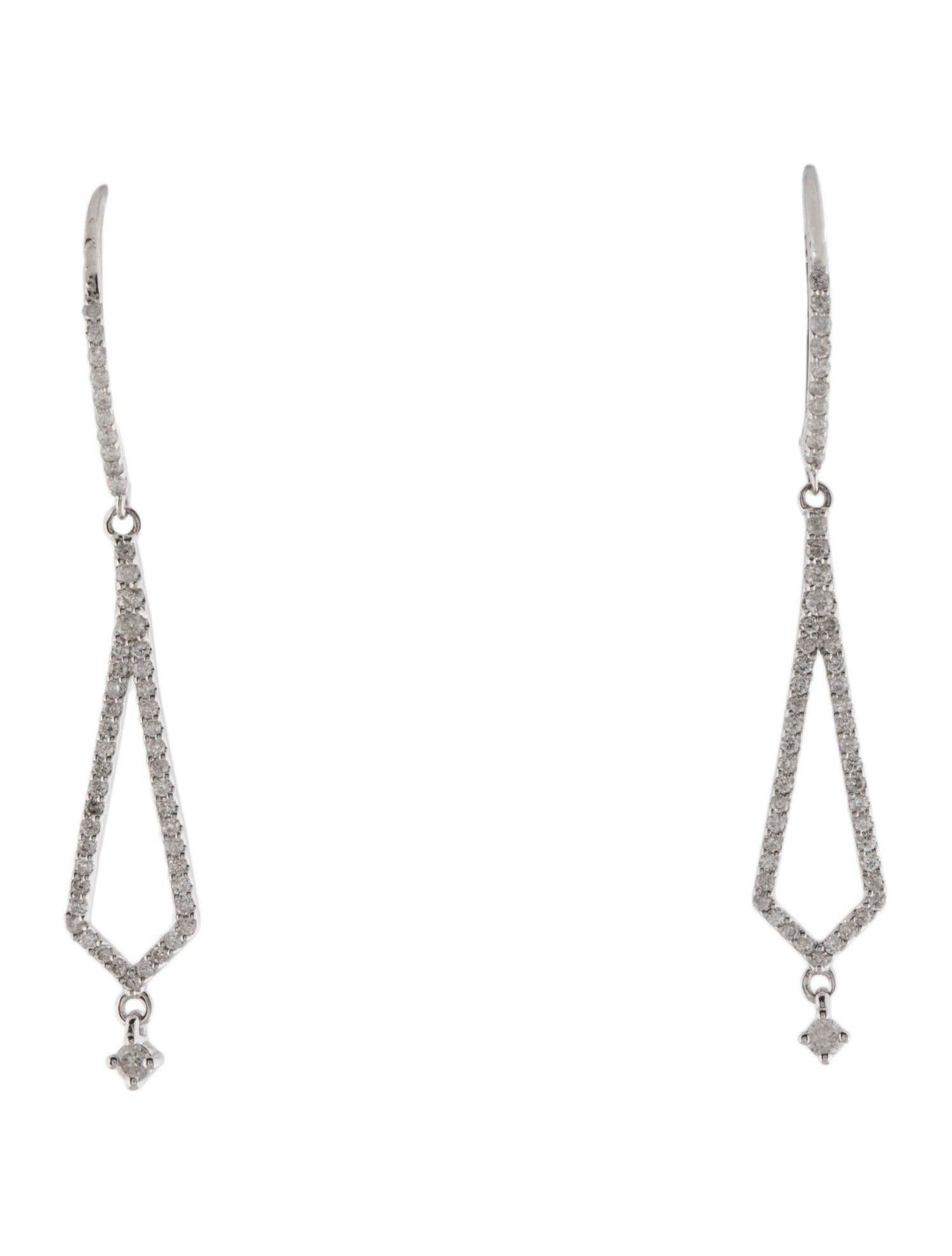 Brilliant Cut 14K Diamond Drop Earrings - Exquisite Sparkle, Timeless Elegance, Elegant Design For Sale