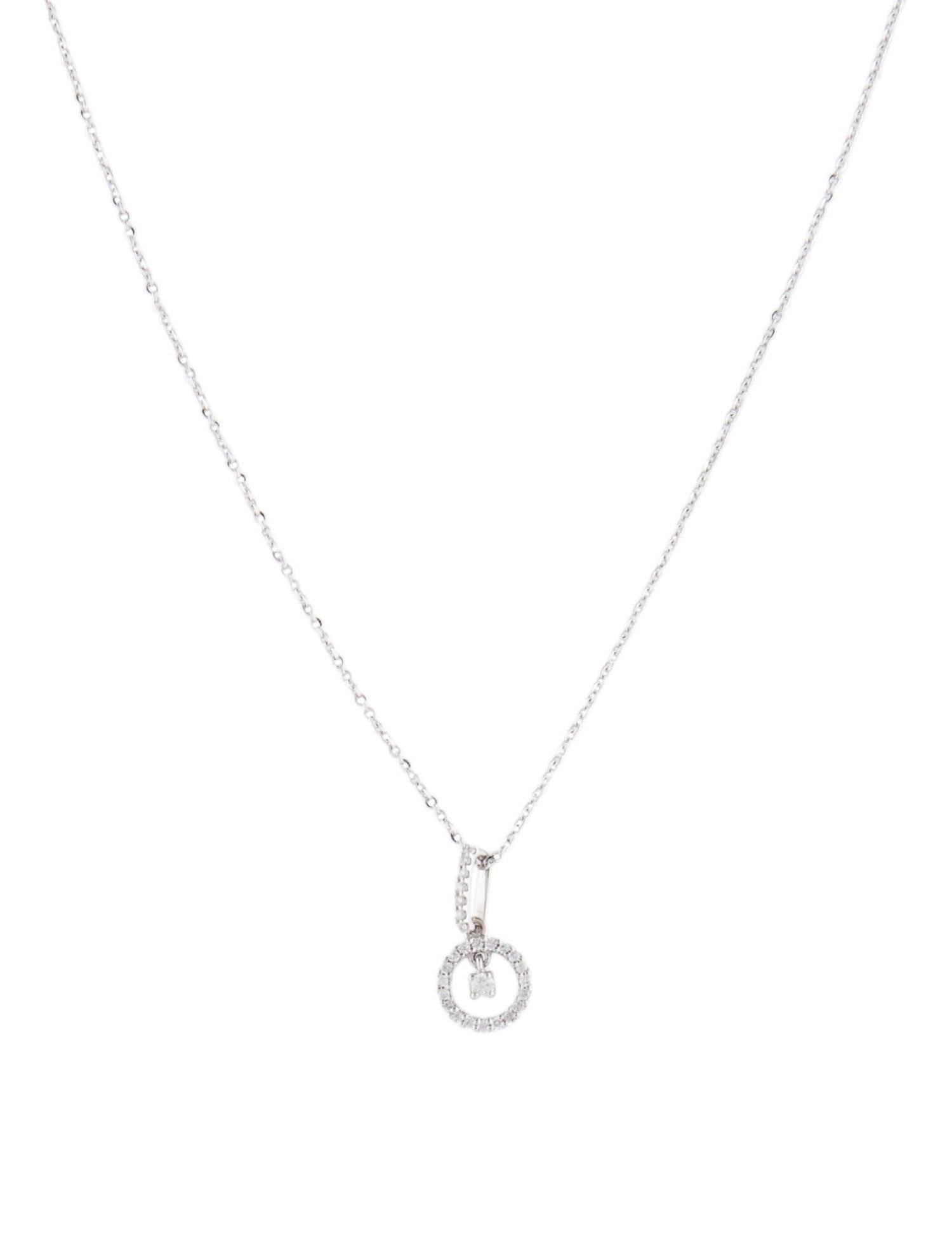 Luxury 14K Diamond Pendant Necklace - Exquisite Statement Piece in White Gold In New Condition For Sale In Holtsville, NY