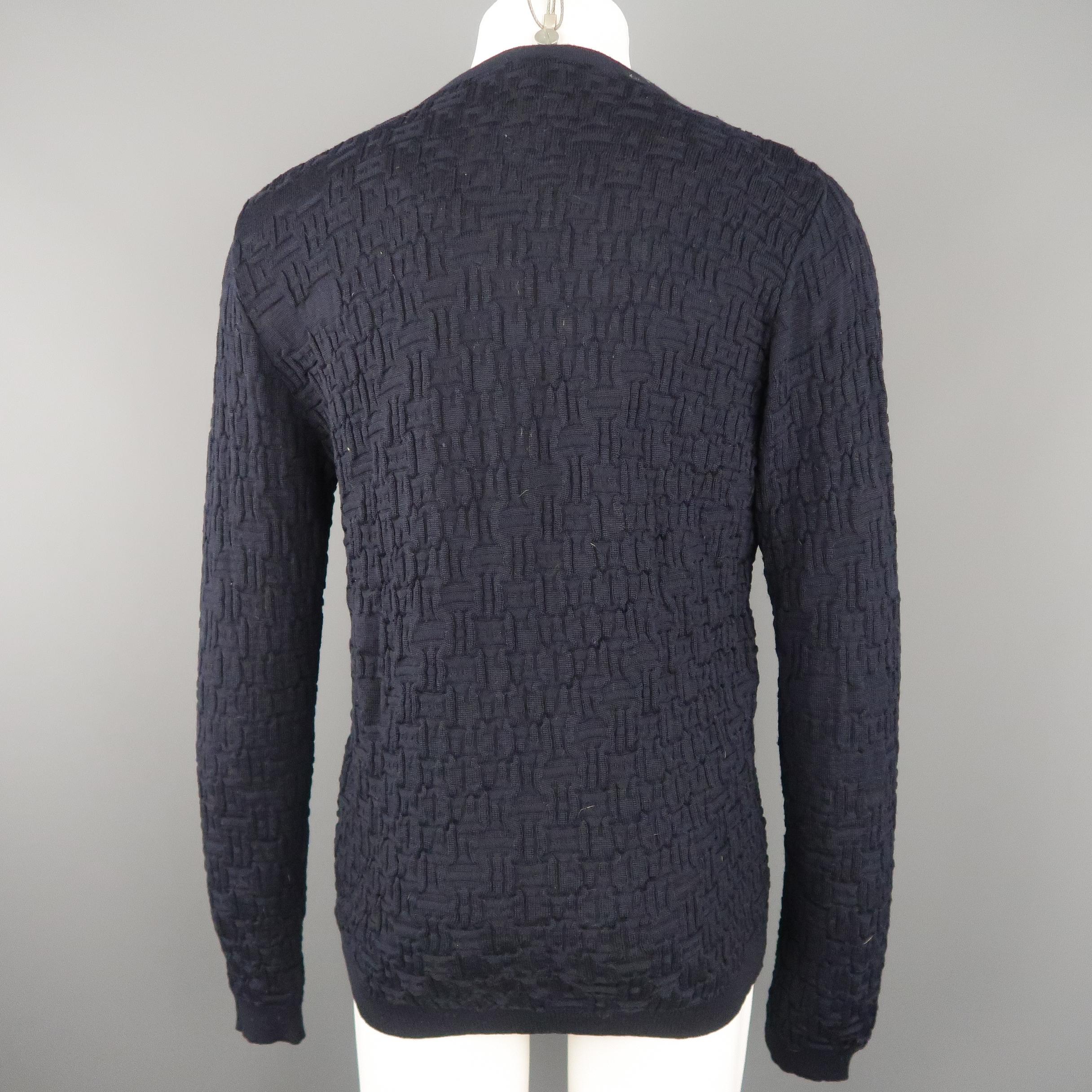 S.N.S HERNING Size M Navy Wool Textured Knit V Neck Cardigan In Excellent Condition In San Francisco, CA