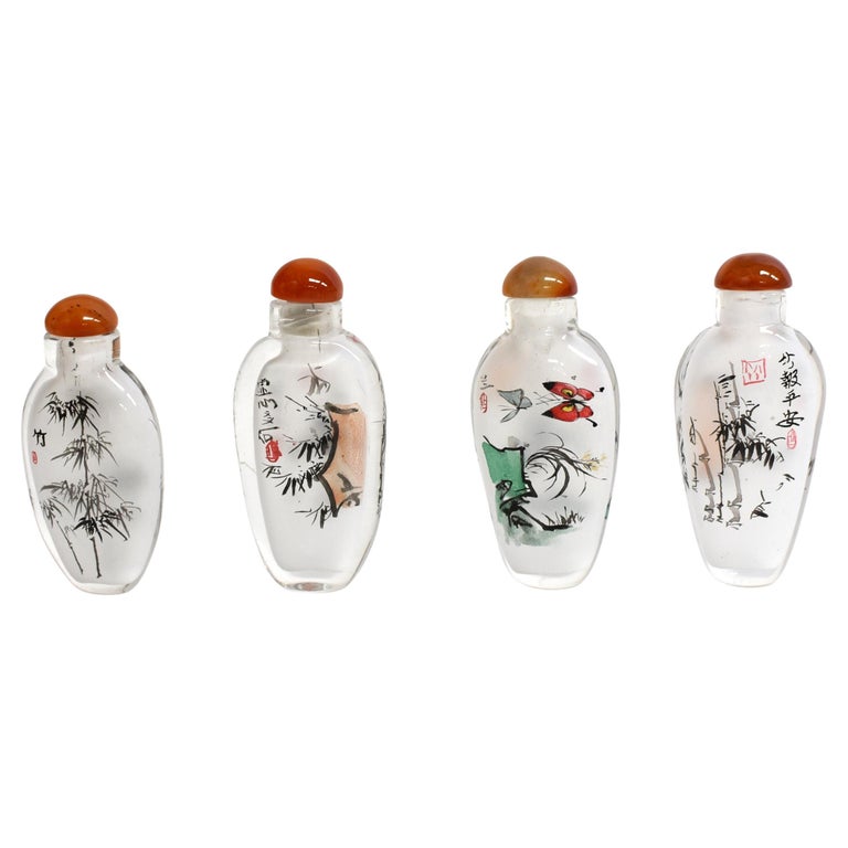 Mid 20th. Century Chinese Reverse Painted Glass Snuff Bottle, Flowers —  East2West Furniture