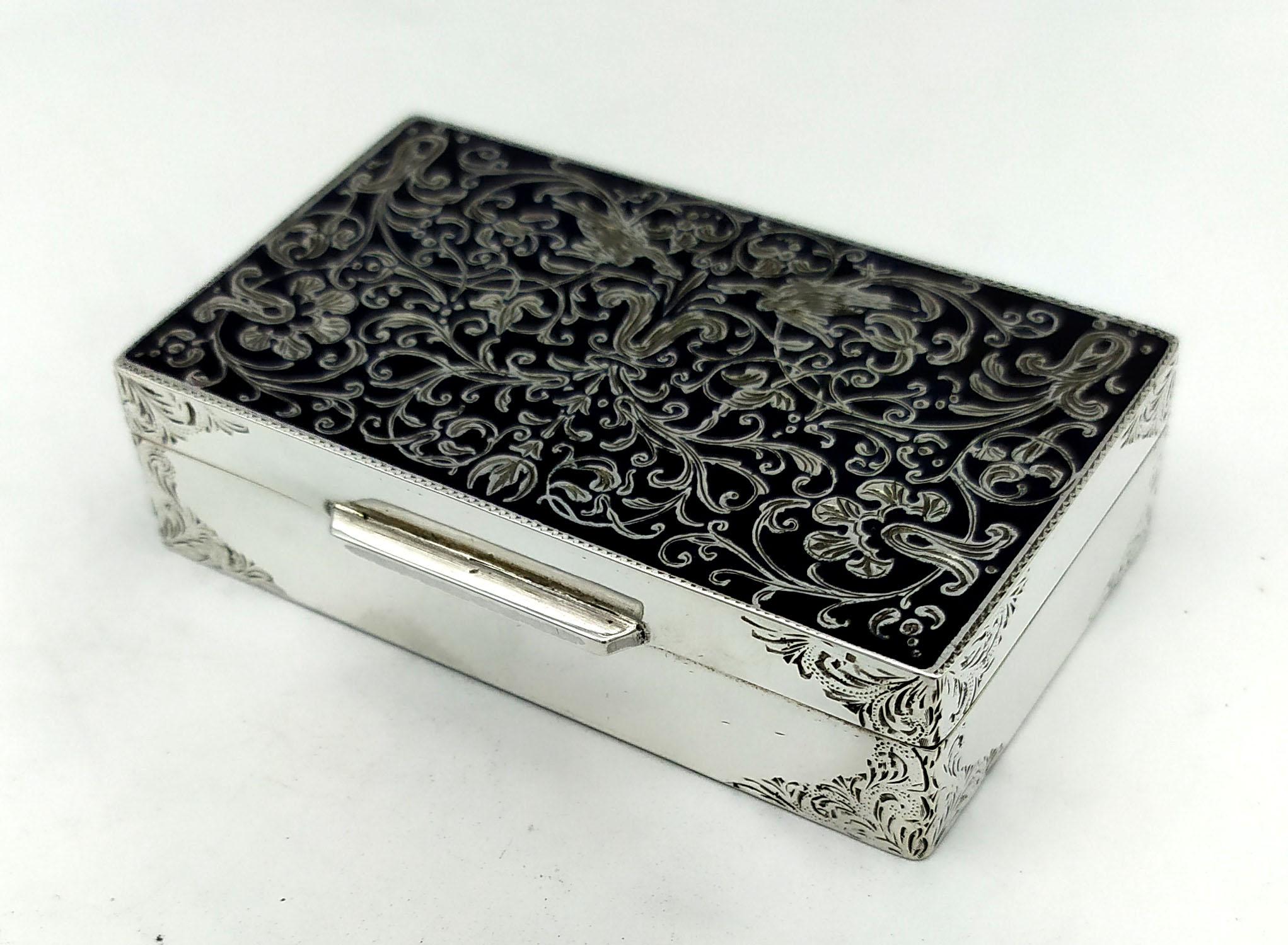 Snuff Box hand engraving, black “niello” type Sterling Silver Salimbeni 
