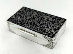 Vintage Snuff Box hand engraving, black “niello” type Sterling Silver Salimbeni 