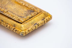 Snuff box in gilded silver