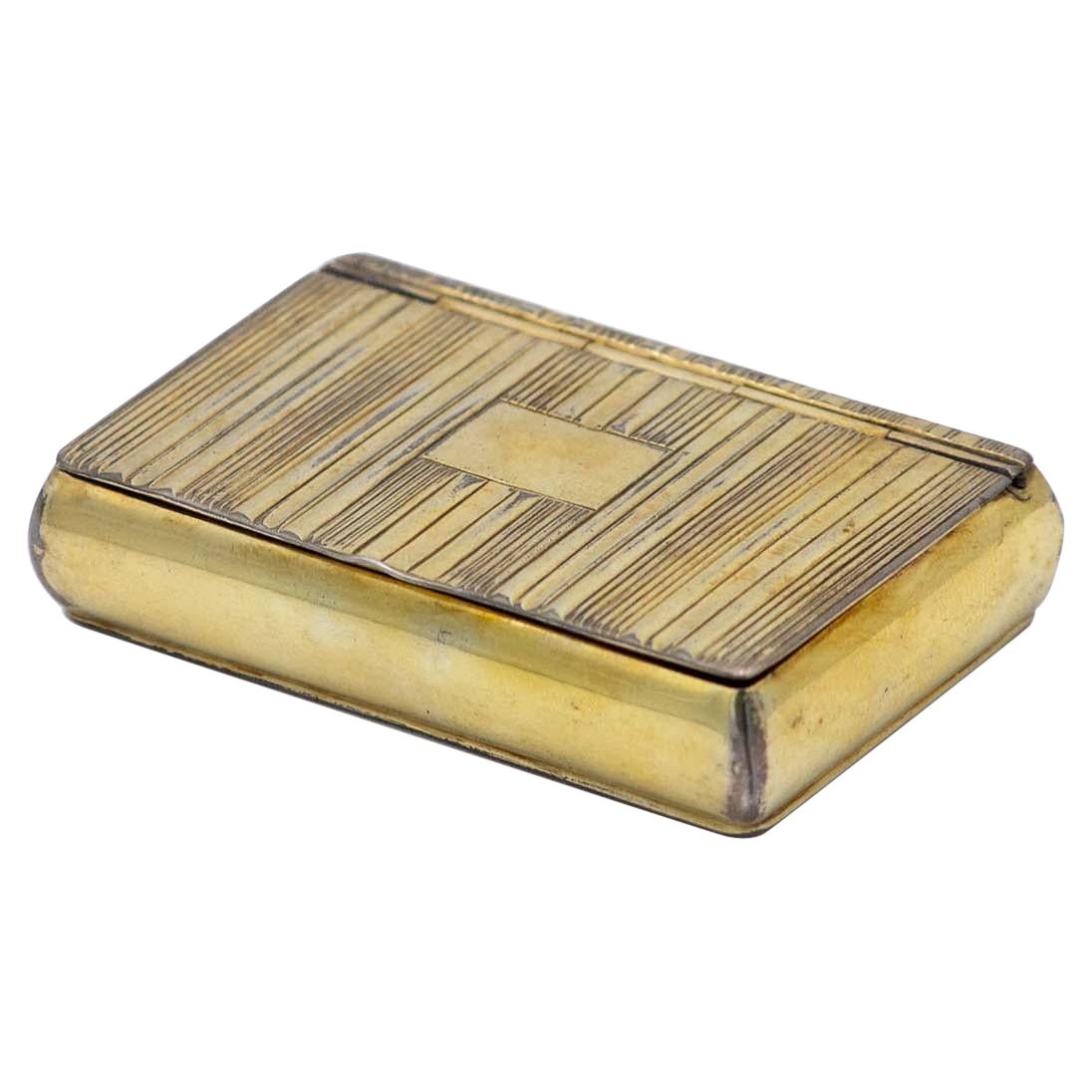 Snuff box in gilded silver