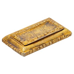 Snuff box in gilded silver