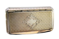 Snuff box in guilloche silver with monogram card