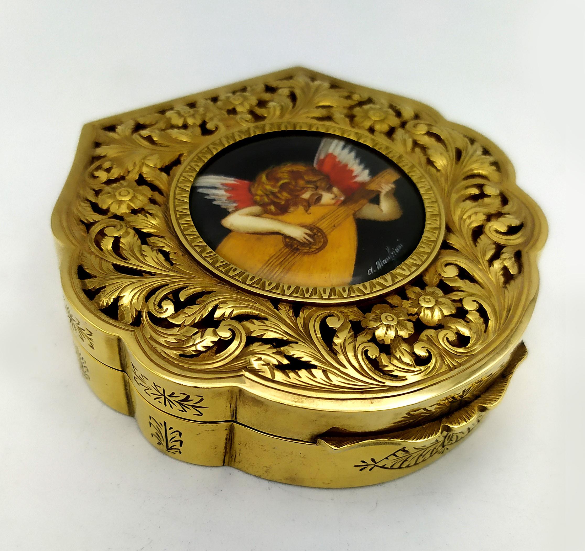 Mid-20th Century Snuff Box perforated, with a fine round miniature Salimbeni. For Sale
