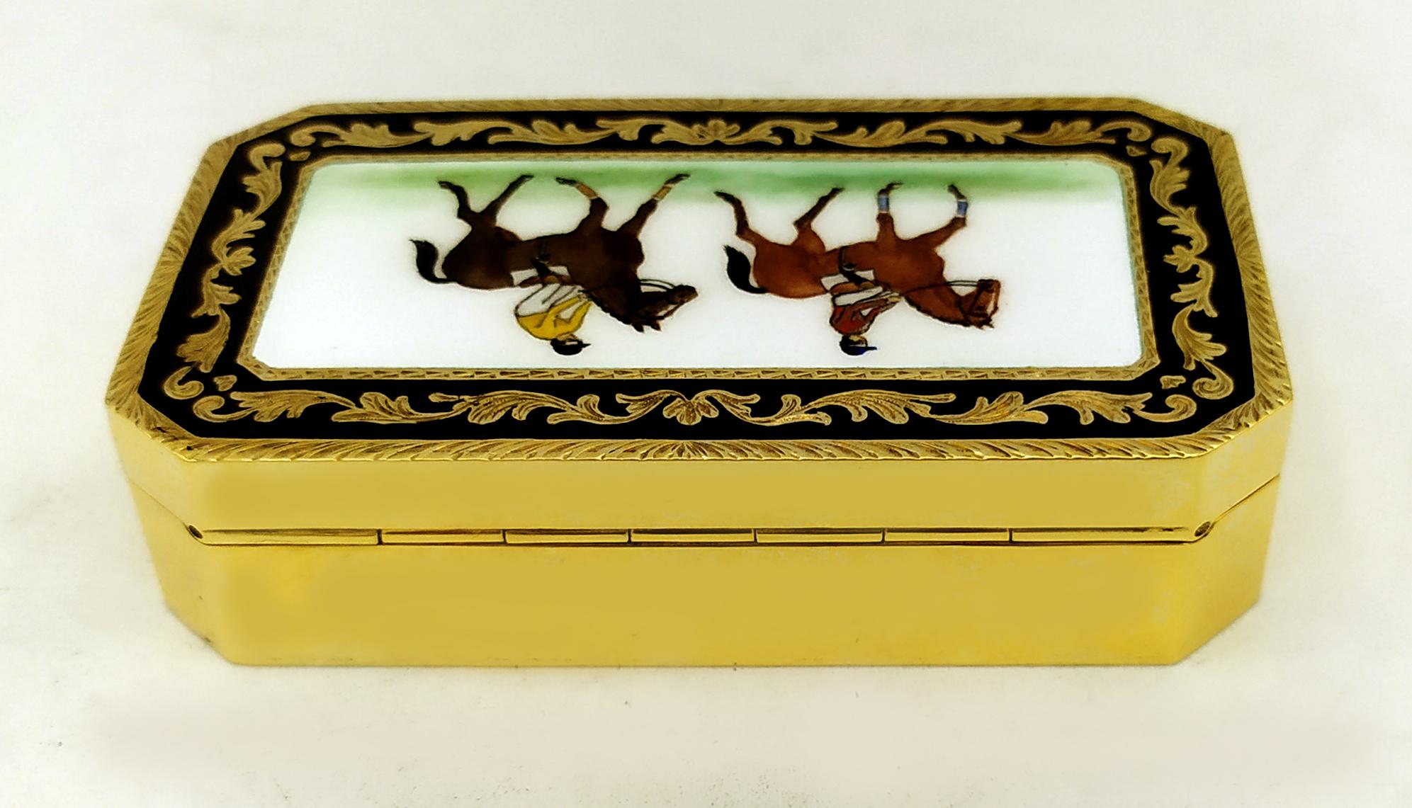 Snuff Box Rennen Miniatur Feuer emailliert Guilloche und gravierte Zeichnung Salimbeni (Italienisch) im Angebot