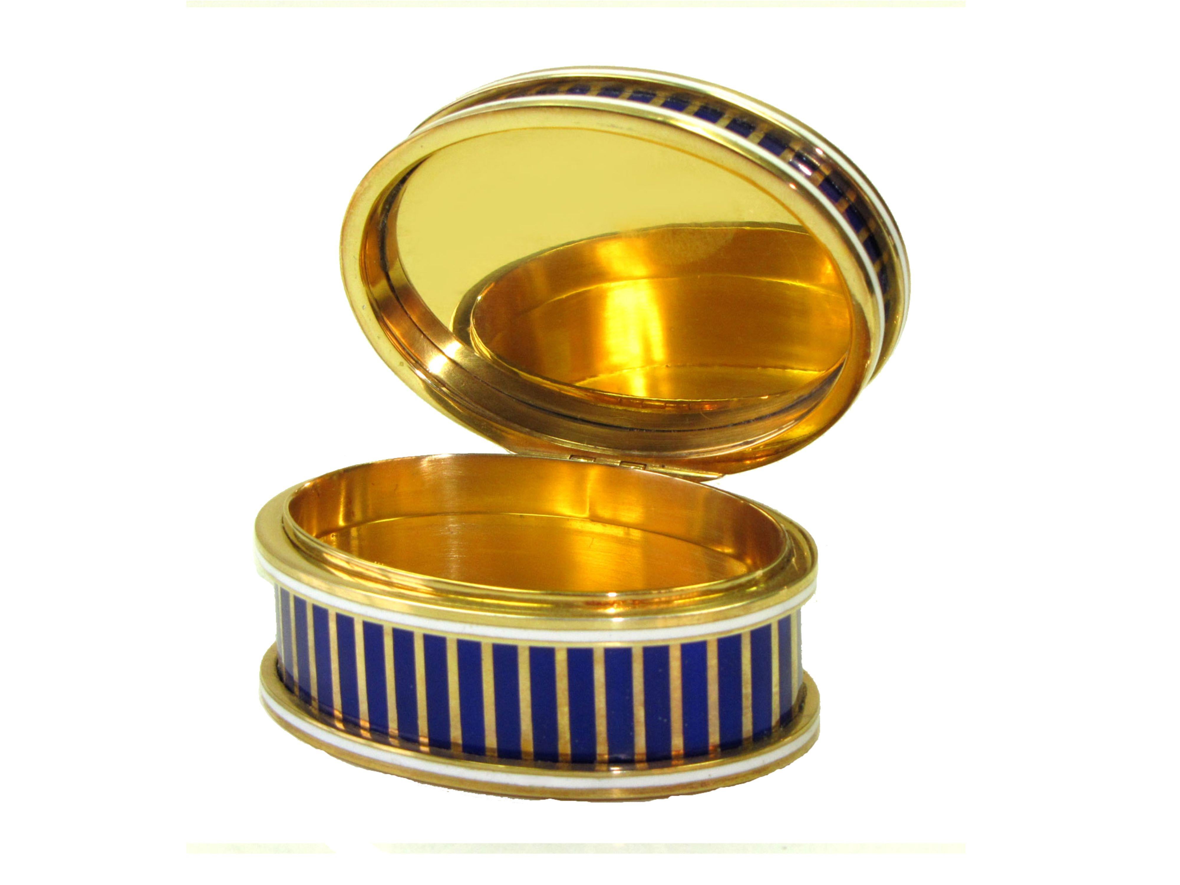 Snuff Box Sterling Silver, Paillons and Miniature Salimbeni In Excellent Condition In Firenze, FI